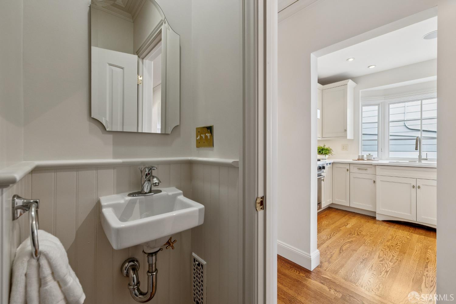 Photo #17: 425081201 Listing: Photo #17