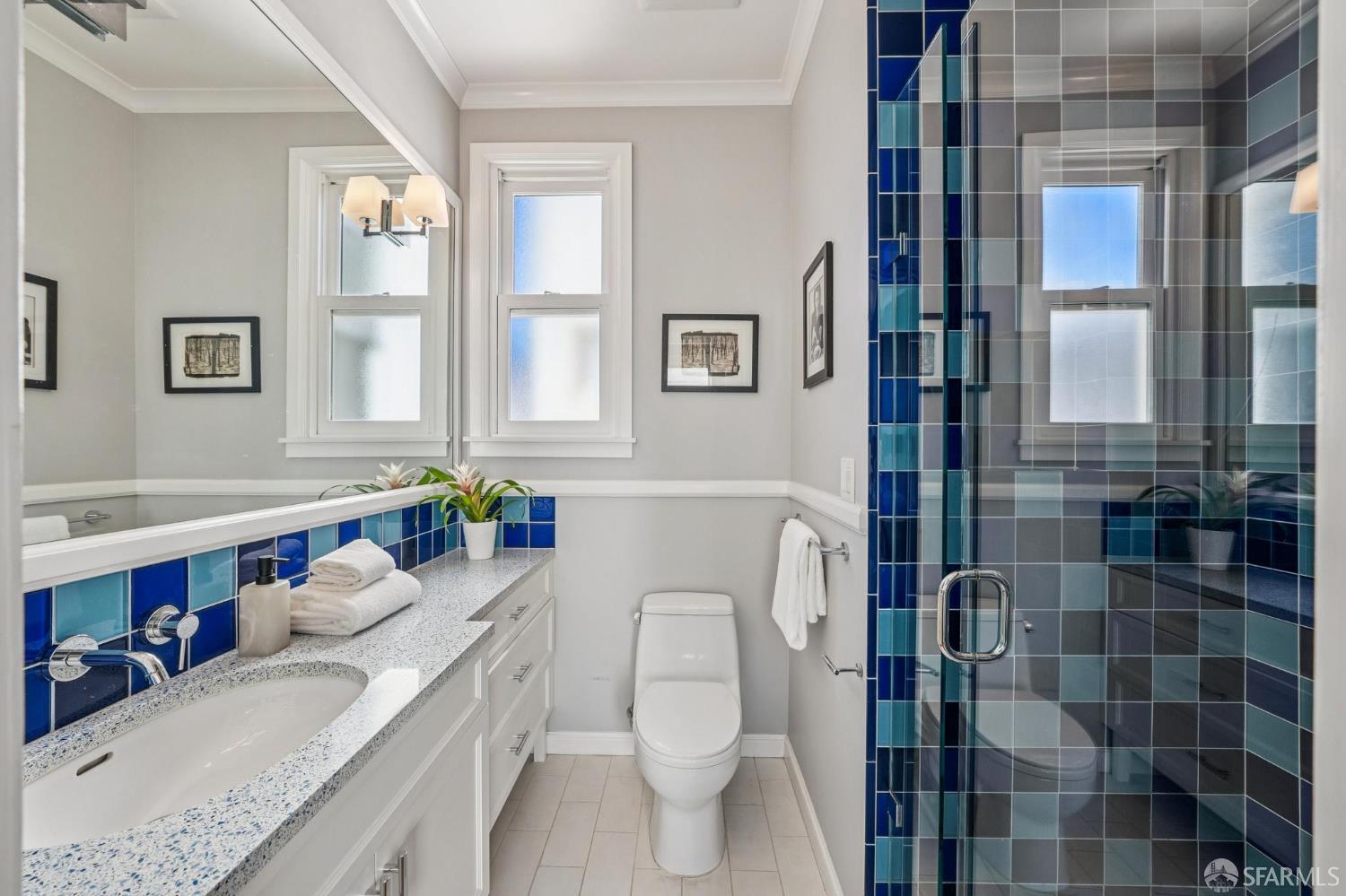 Detail Gallery Image 25 of 51 For 2165 Beach St #5,  San Francisco,  CA 94123 - 2 Beds | 2 Baths