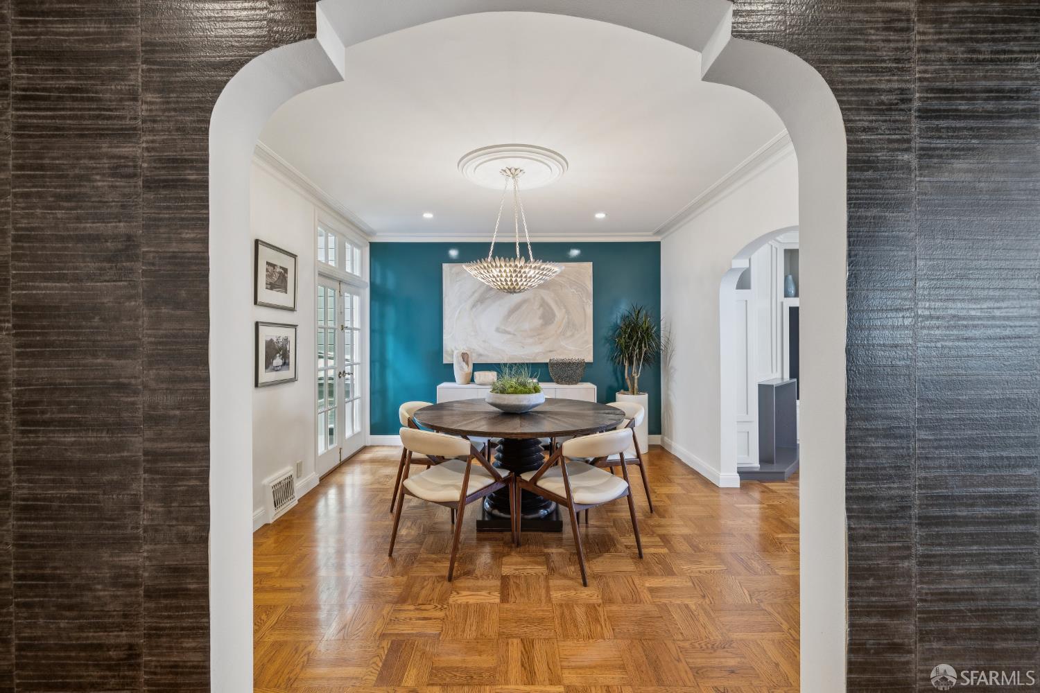 Photo #4: 425081201 Listing: Photo #4