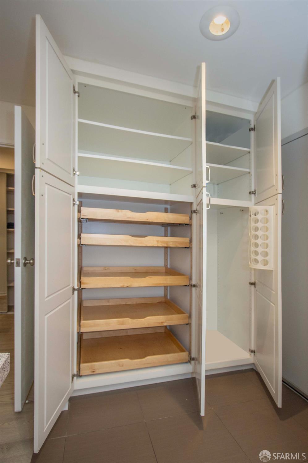 Photo #4: 426112924 Listing: Photo #4