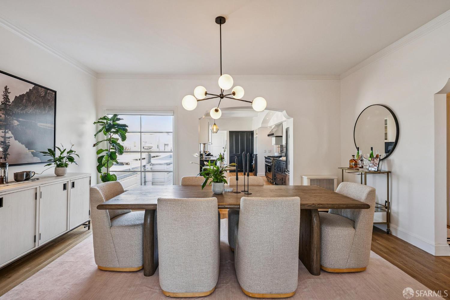 Detail Gallery Image 8 of 51 For 2165 Beach St #5,  San Francisco,  CA 94123 - 2 Beds | 2 Baths