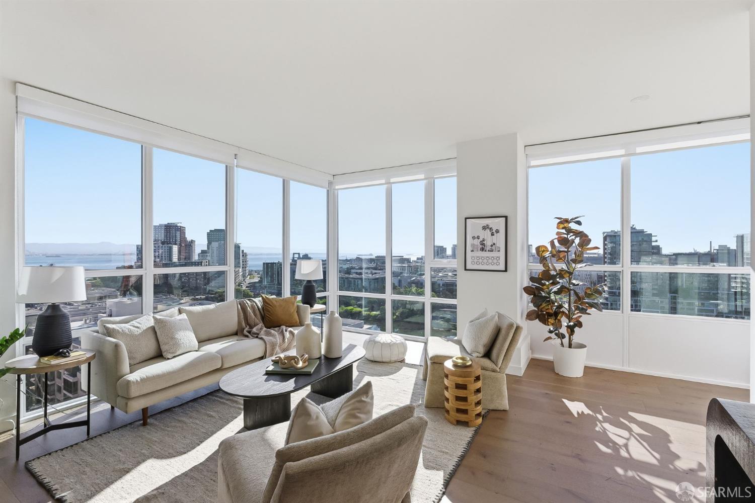 Photo #2: 426113178 Listing: Photo #2