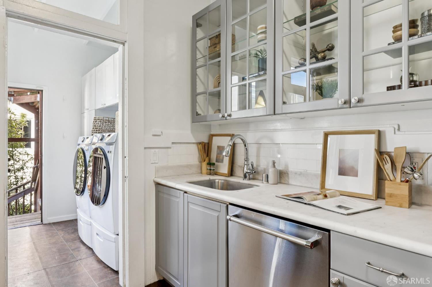 Photo #17: 426113633 Listing: Photo #17