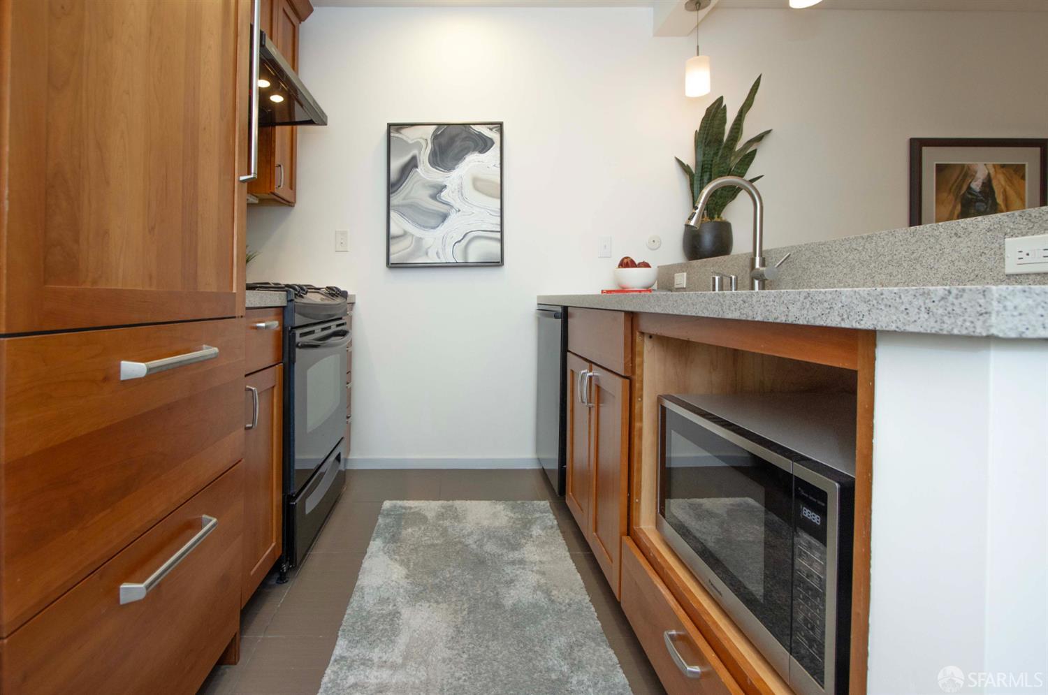 Photo #5: 426112924 Listing: Photo #5