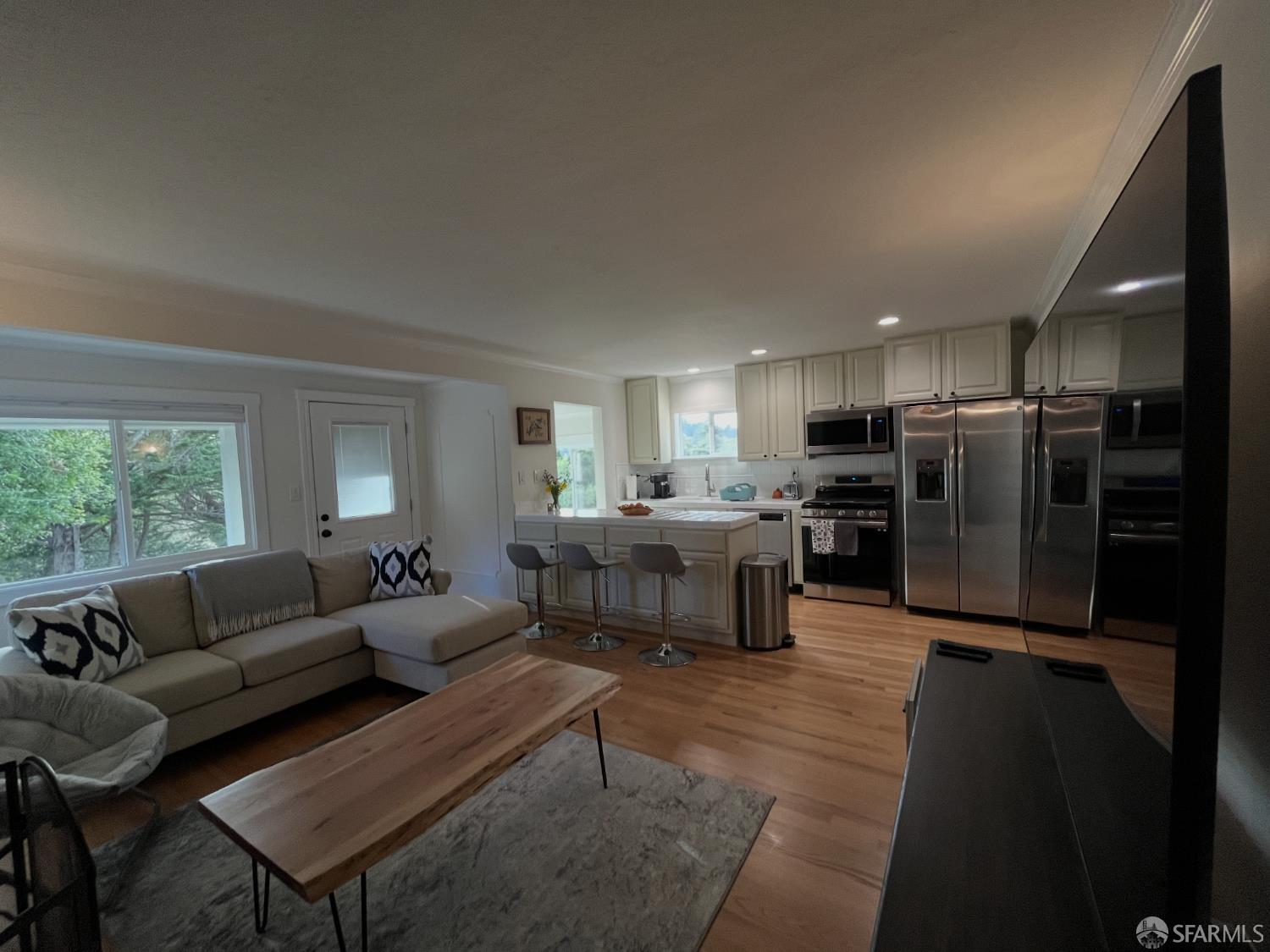 Detail Gallery Image 5 of 22 For 11 Recreation Dr, La Honda,  CA 94020 - 3 Beds | 1/1 Baths