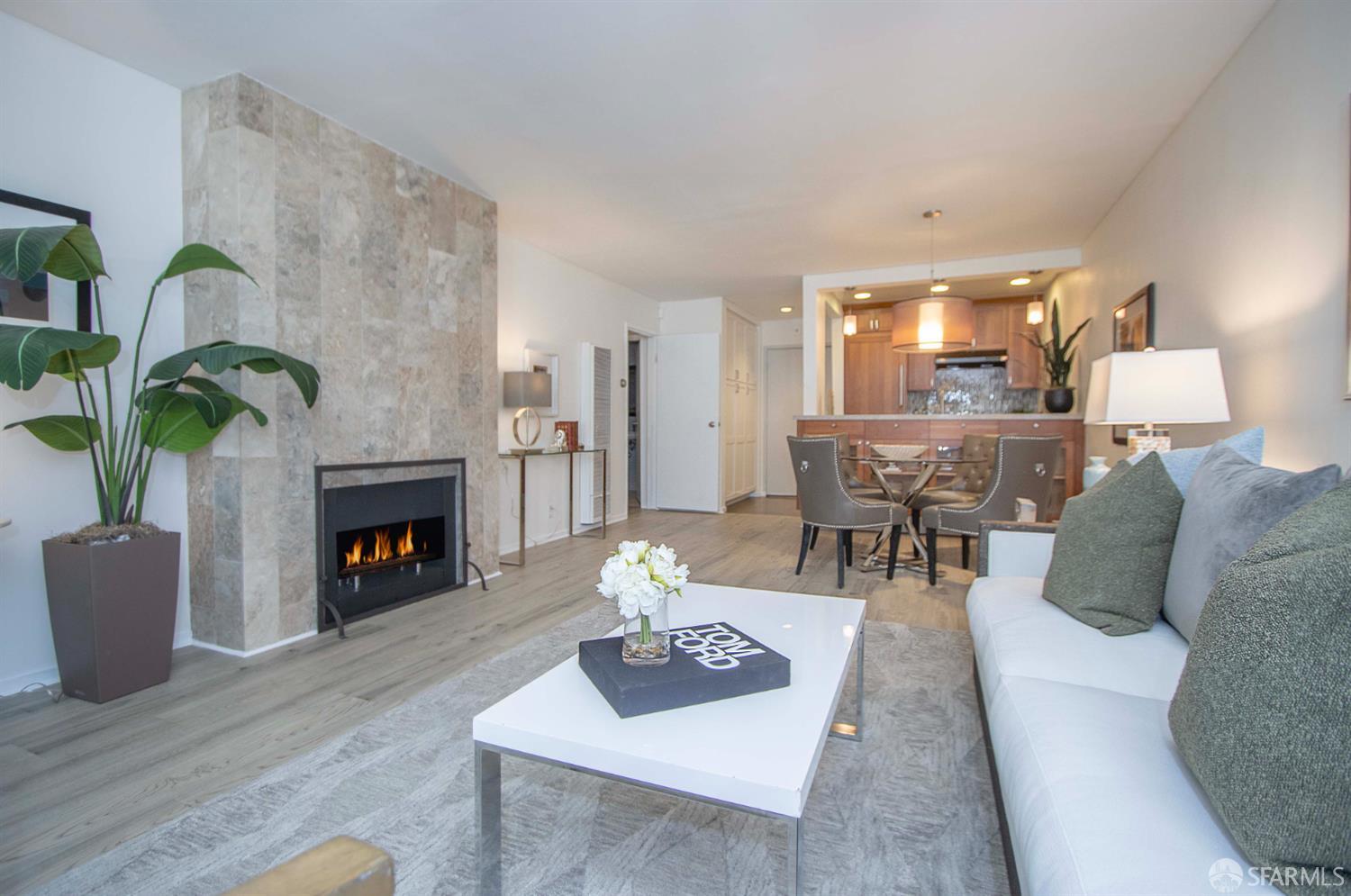 Photo #25: 426112924 Listing: Photo #25