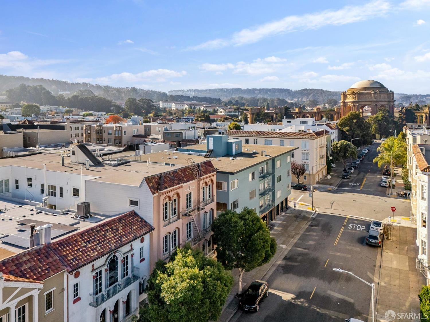 Detail Gallery Image 45 of 51 For 2165 Beach St #5,  San Francisco,  CA 94123 - 2 Beds | 2 Baths
