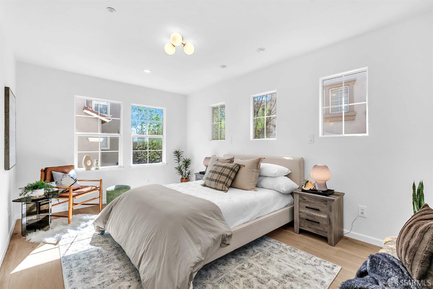 Detail Gallery Image 9 of 30 For 323 Casselino Dr, San Jose,  CA 95136 - 2 Beds | 2 Baths