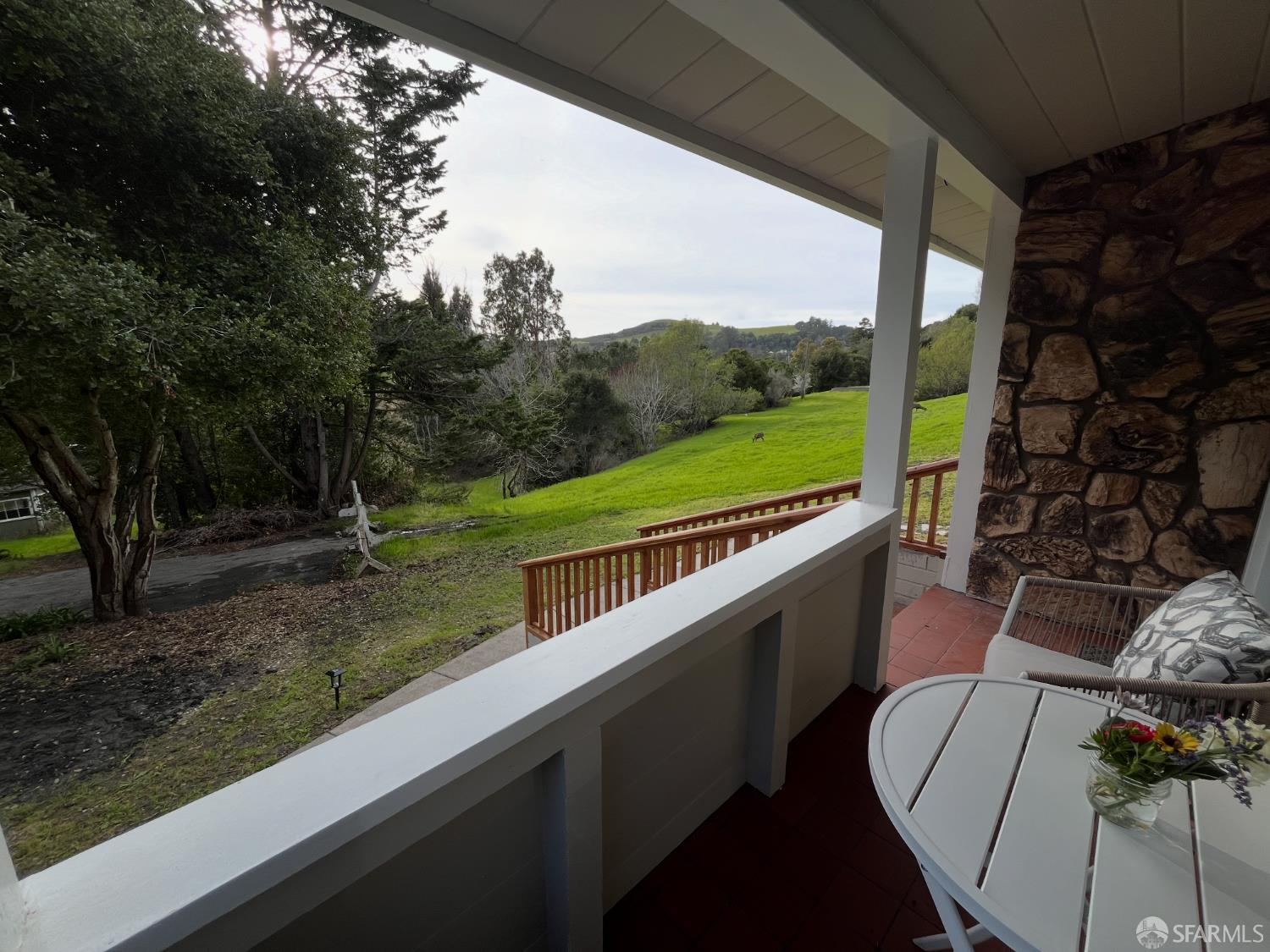 Detail Gallery Image 4 of 22 For 11 Recreation Dr, La Honda,  CA 94020 - 3 Beds | 1/1 Baths