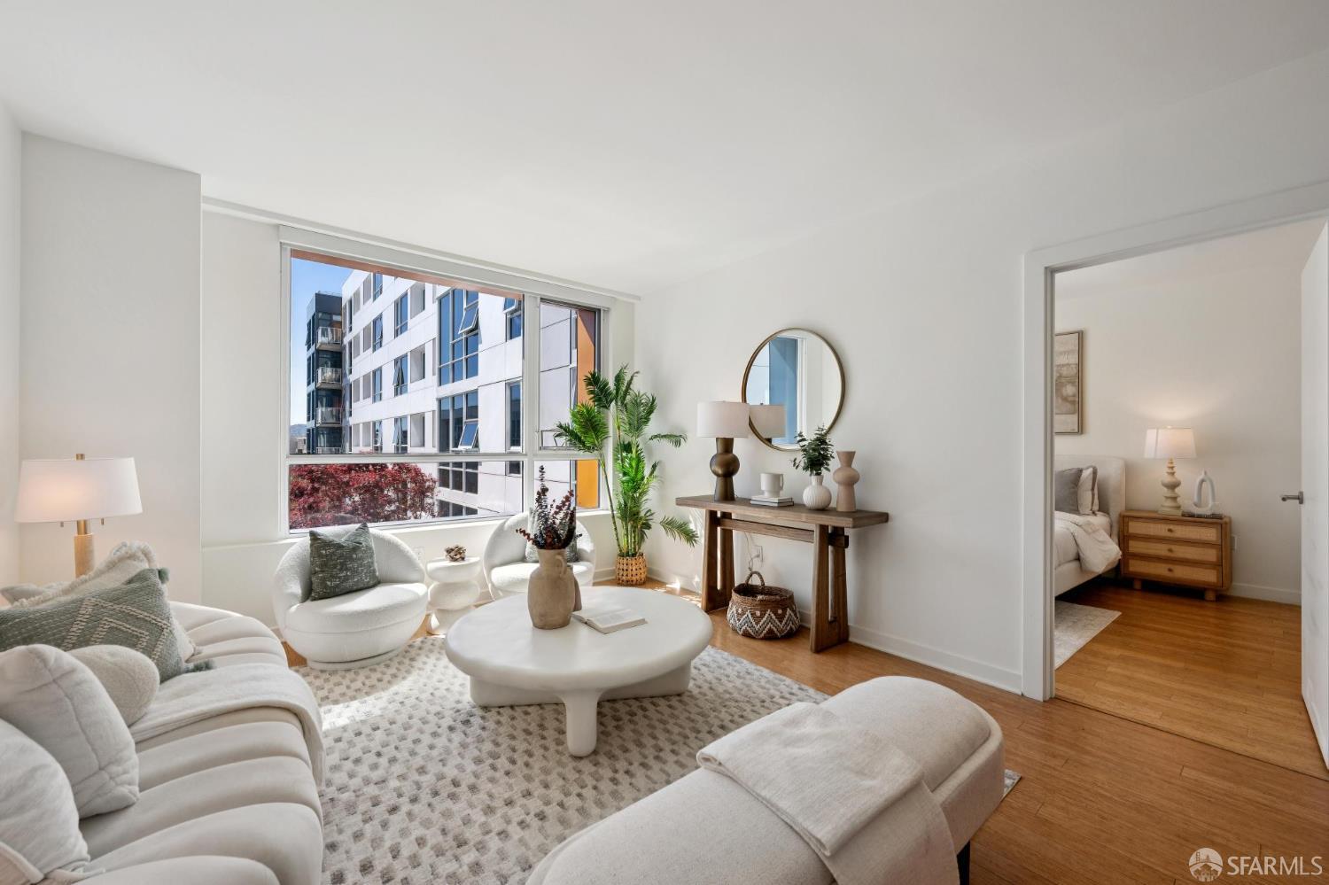 Photo #4: 426113464 Listing: Photo #4