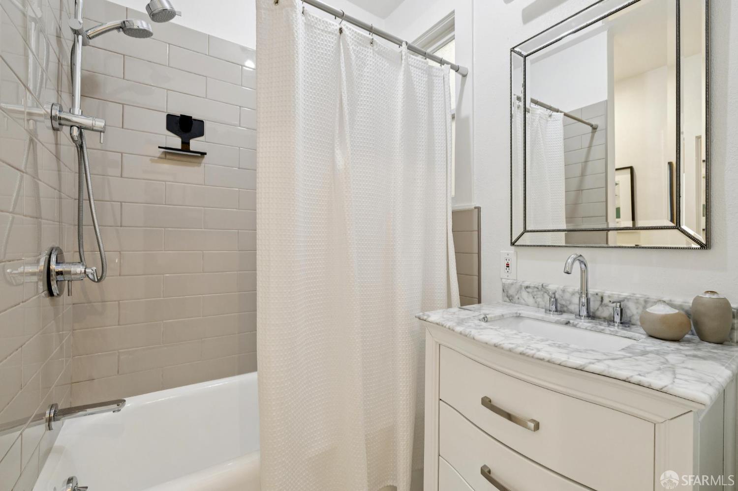 Photo #41: 426113973 Listing: Photo #41