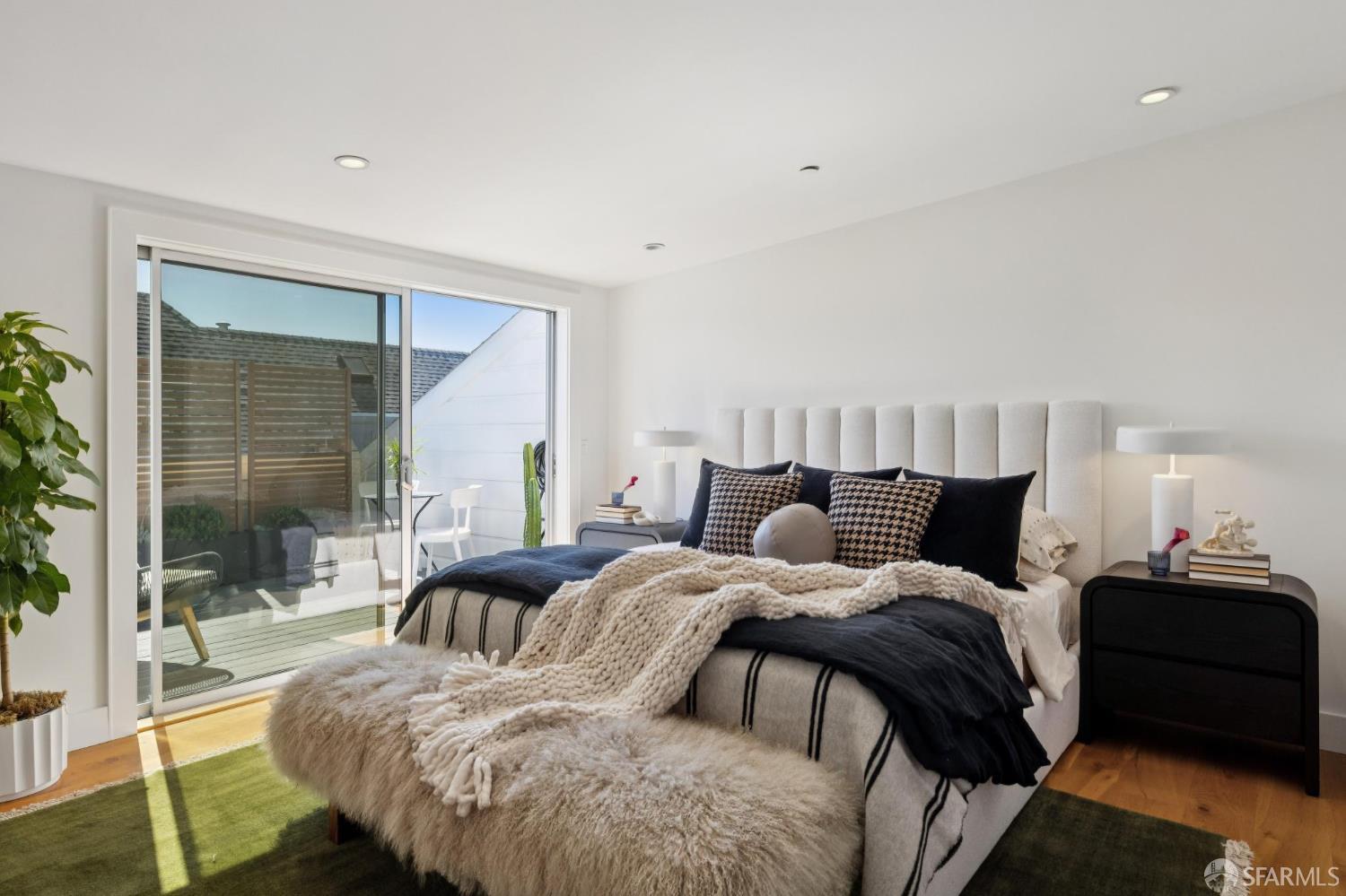 Photo #21: 426113923 Listing: Photo #21