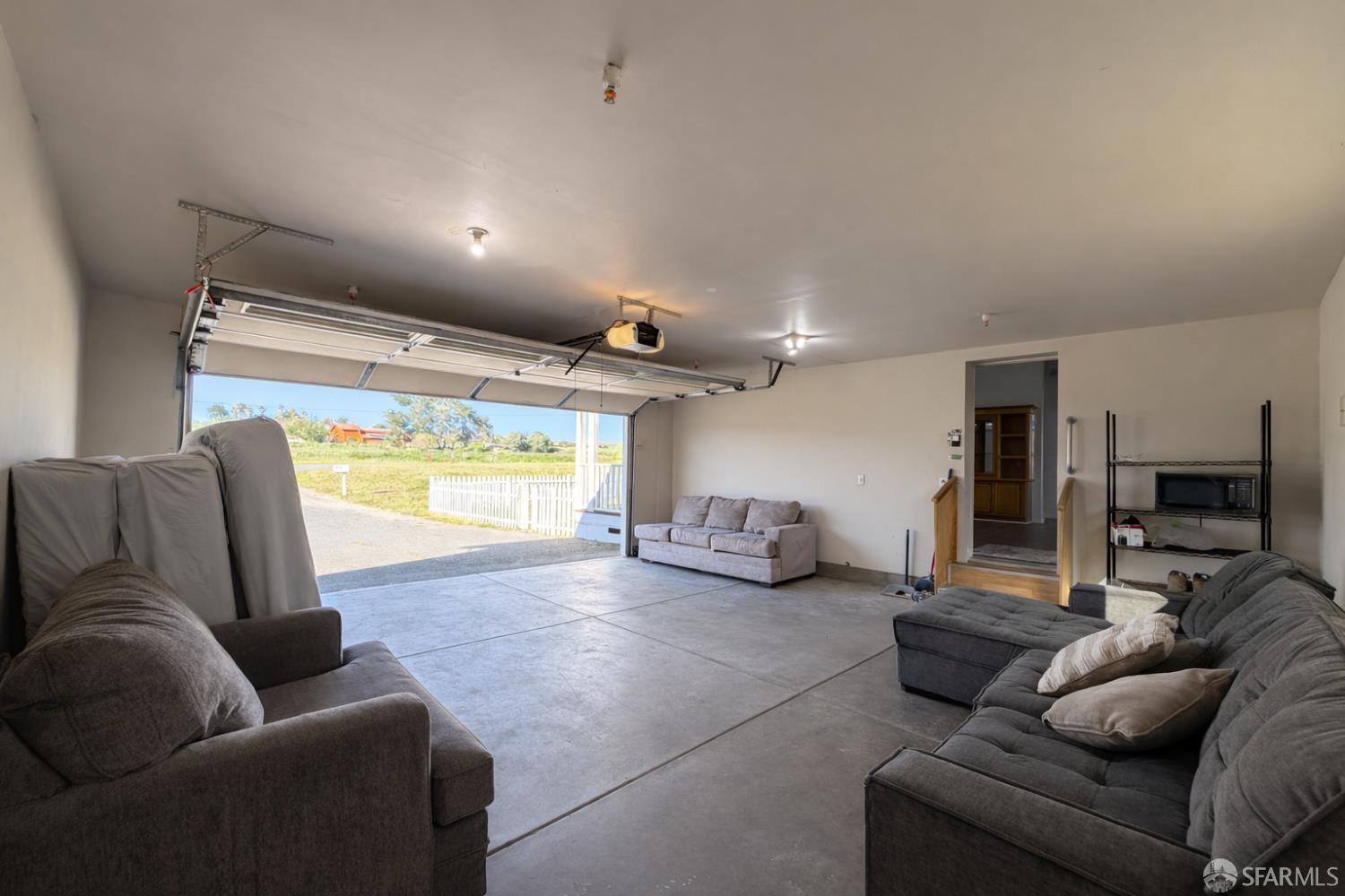 Detail Gallery Image 70 of 89 For 64 Struve Rd, Monterey,  CA 95039 - 3 Beds | 2 Baths