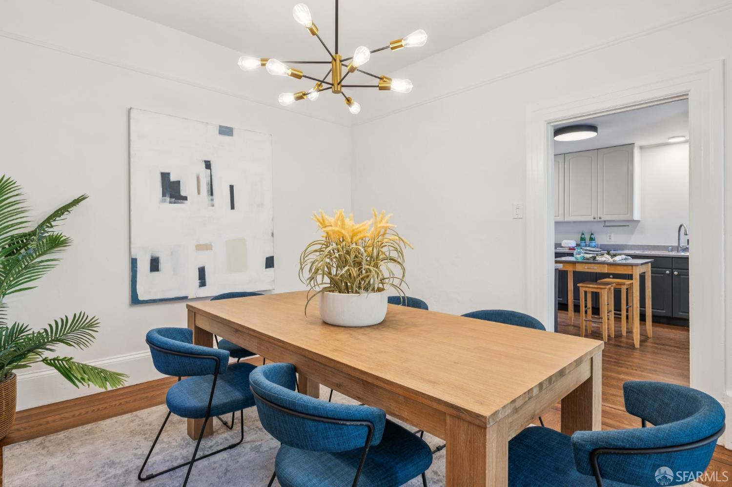 Detail Gallery Image 11 of 36 For 327 London St, San Francisco,  CA 94112 - 3 Beds | 2 Baths