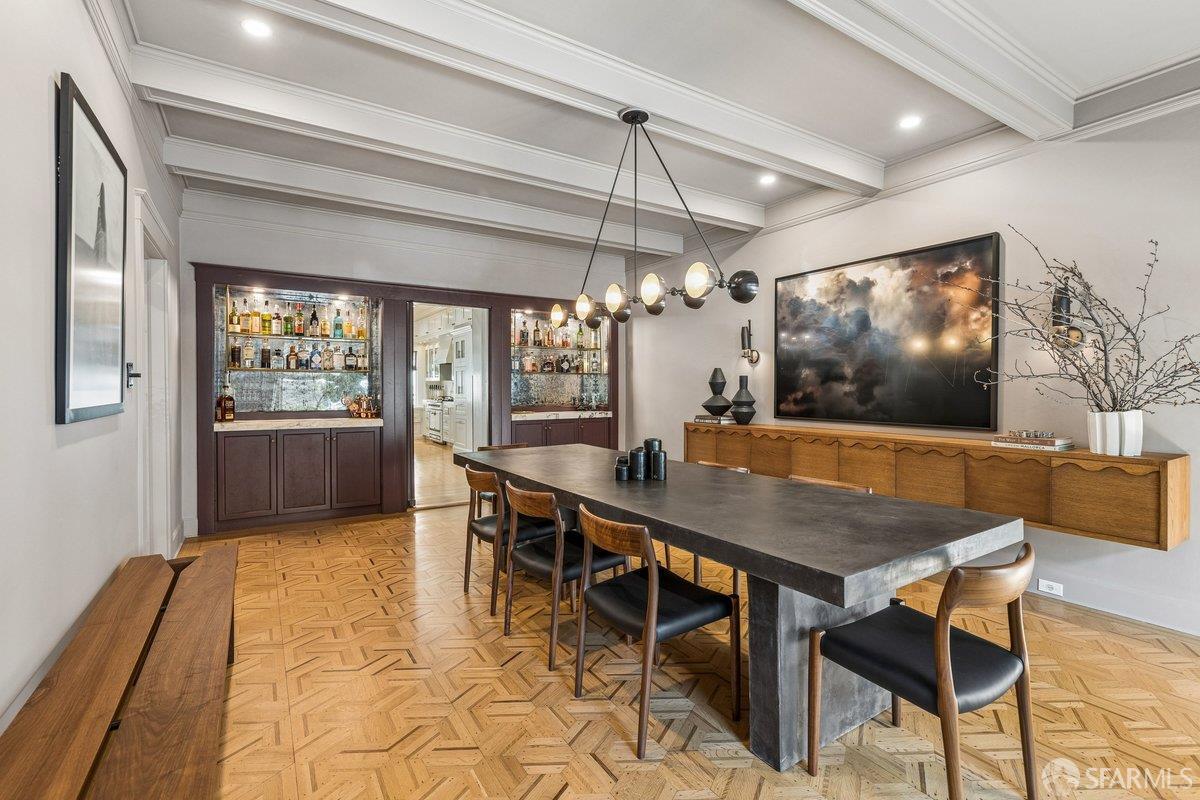 Detail Gallery Image 17 of 85 For 2196 Jackson St, San Francisco,  CA 94115 - 5 Beds | 4/1 Baths