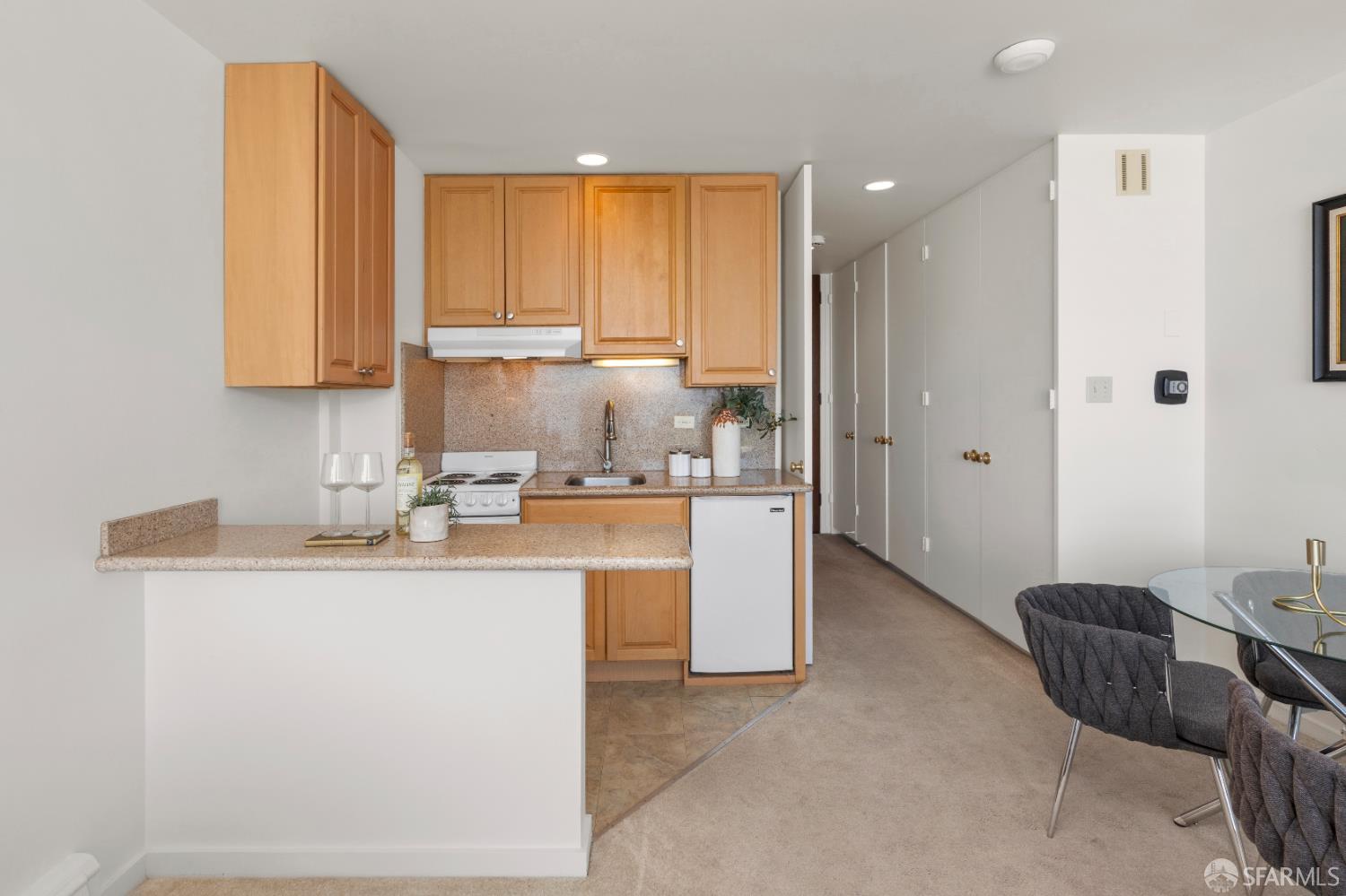 Photo #23: 426113864 Listing: Photo #23