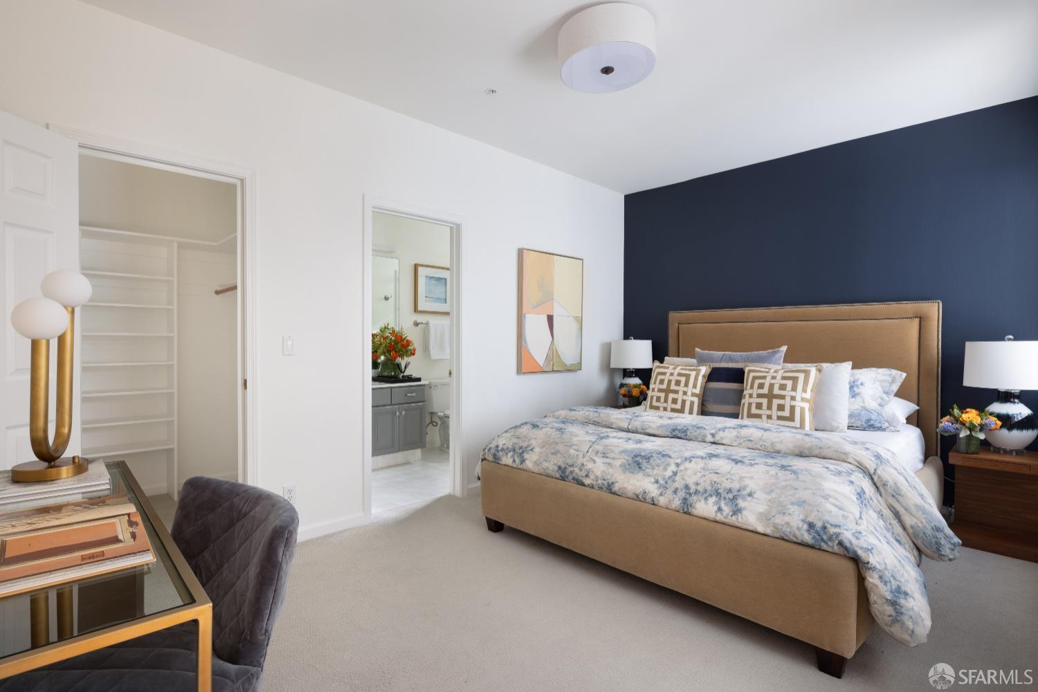 Photo #10: 426113853 Listing: Photo #10