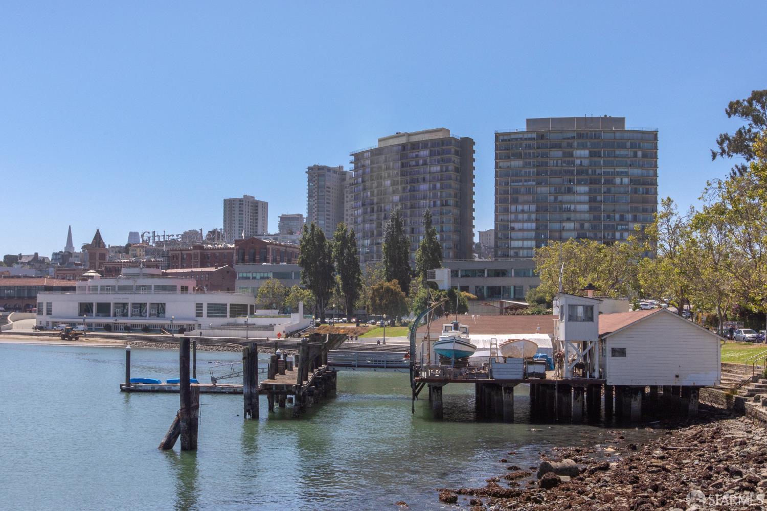 Photo #10: 426113864 Listing: Photo #10