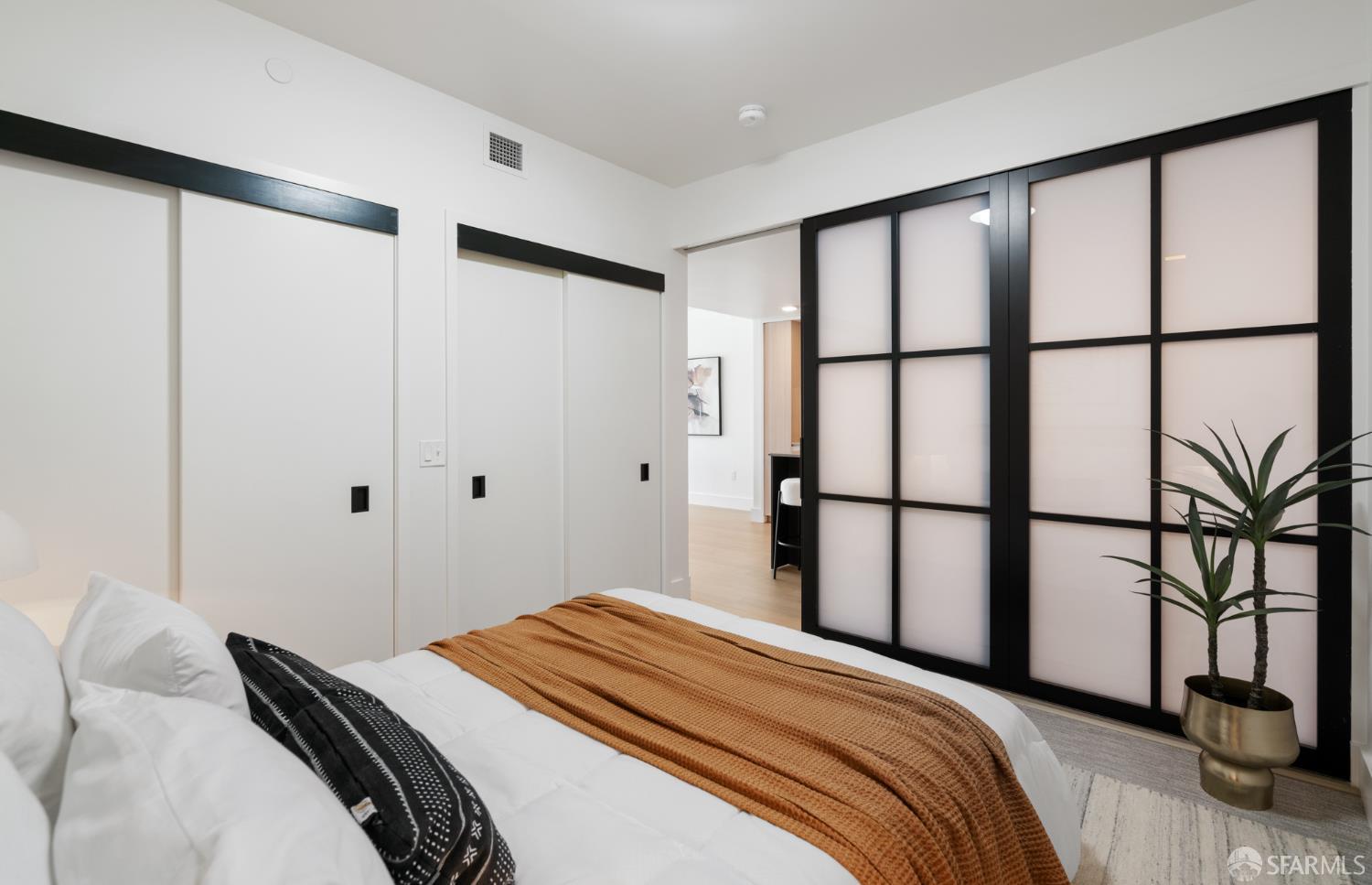 Photo #22: 426114062 Listing: Photo #22