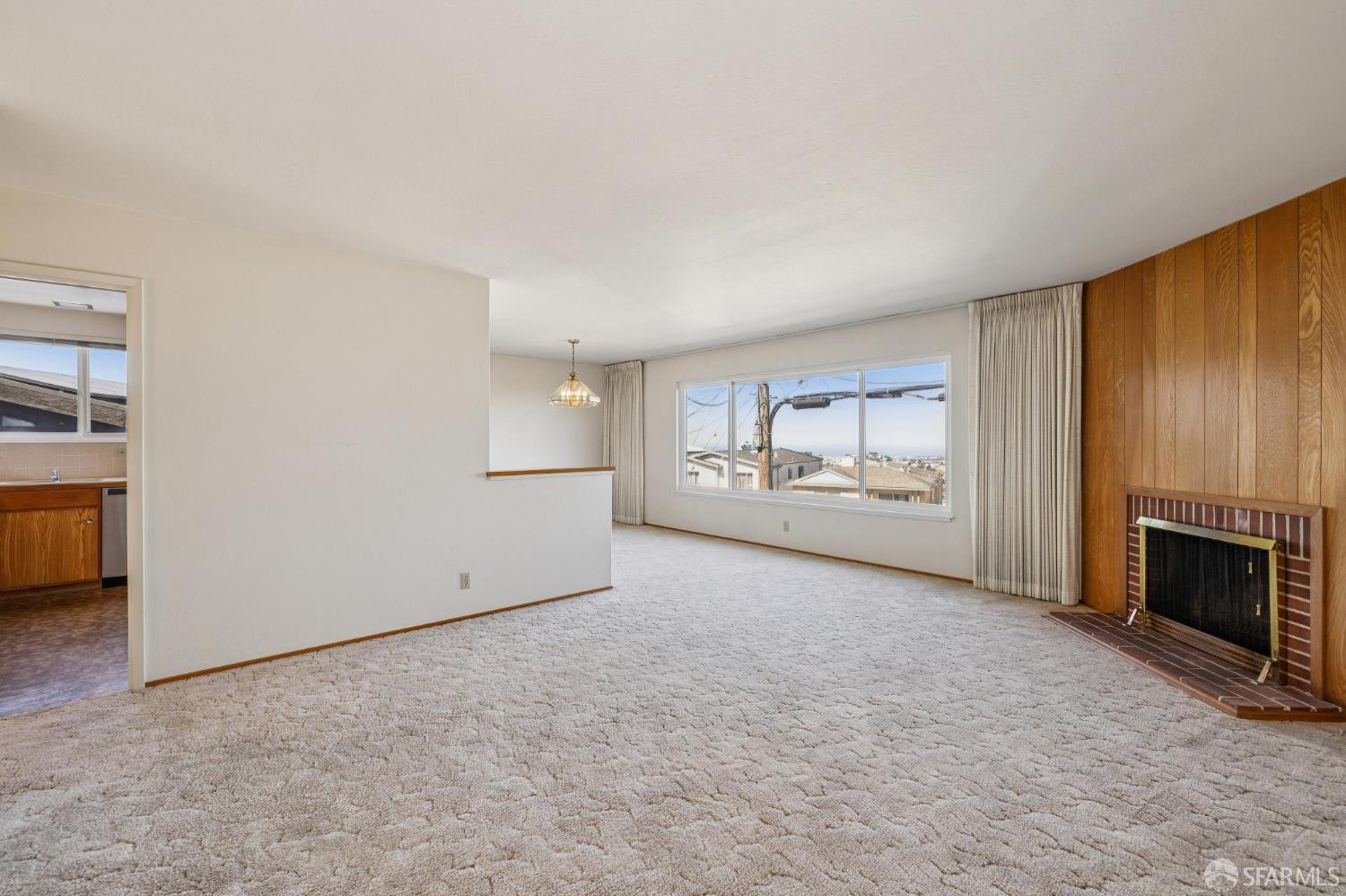 Detail Gallery Image 10 of 35 For 196 Alta Vista Way, Daly City,  CA 94014 - 2 Beds | 1 Baths