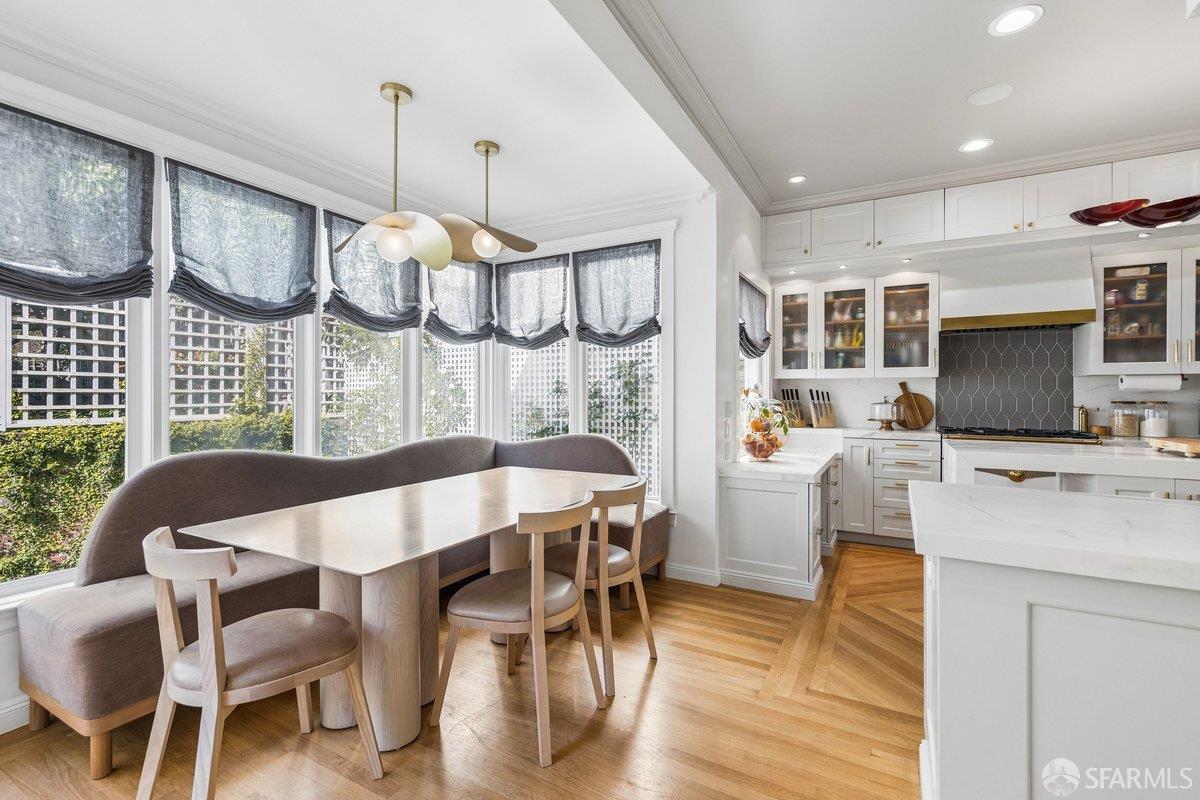 Detail Gallery Image 25 of 85 For 2196 Jackson St, San Francisco,  CA 94115 - 5 Beds | 4/1 Baths