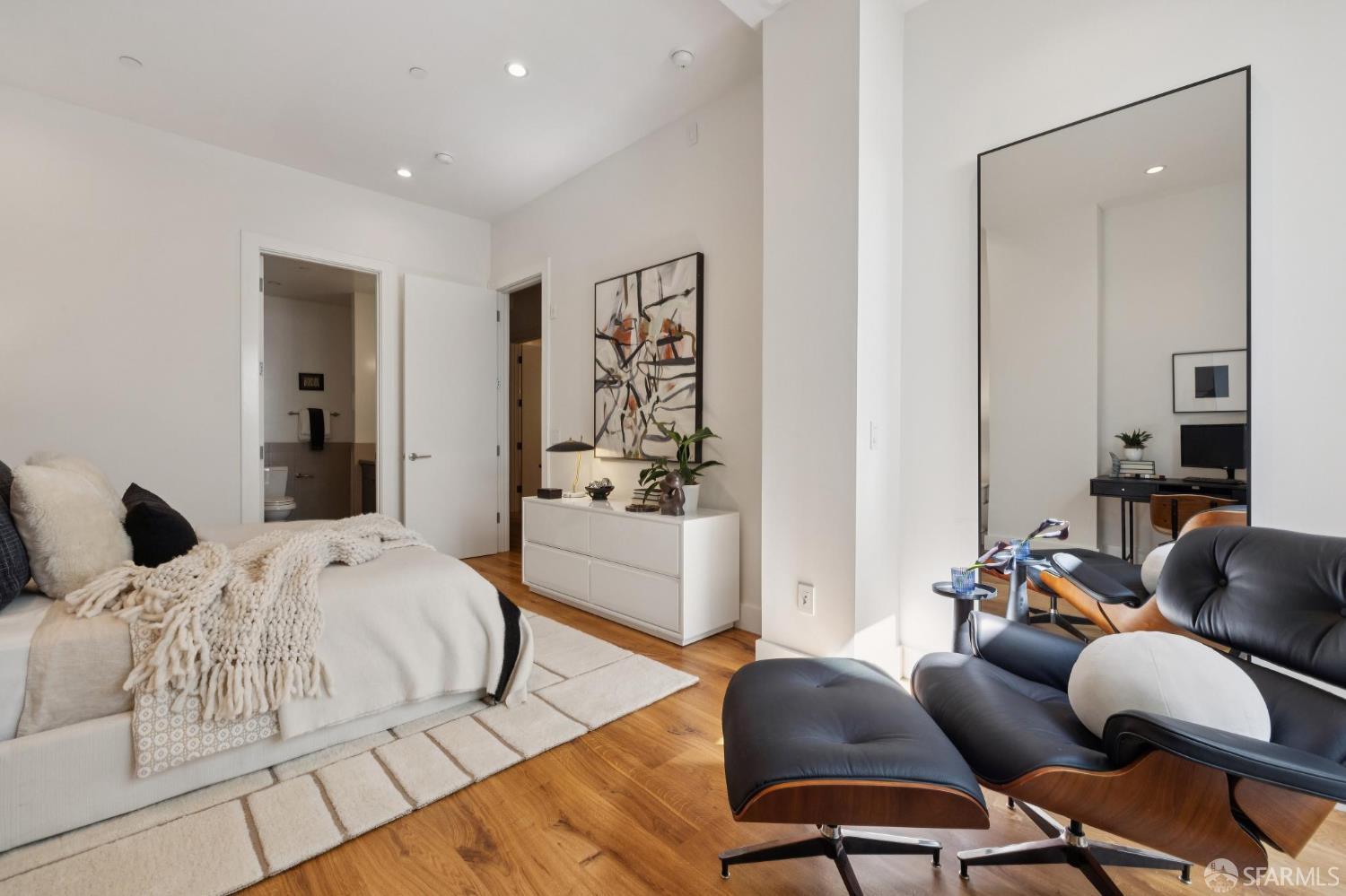 Photo #39: 426113923 Listing: Photo #39