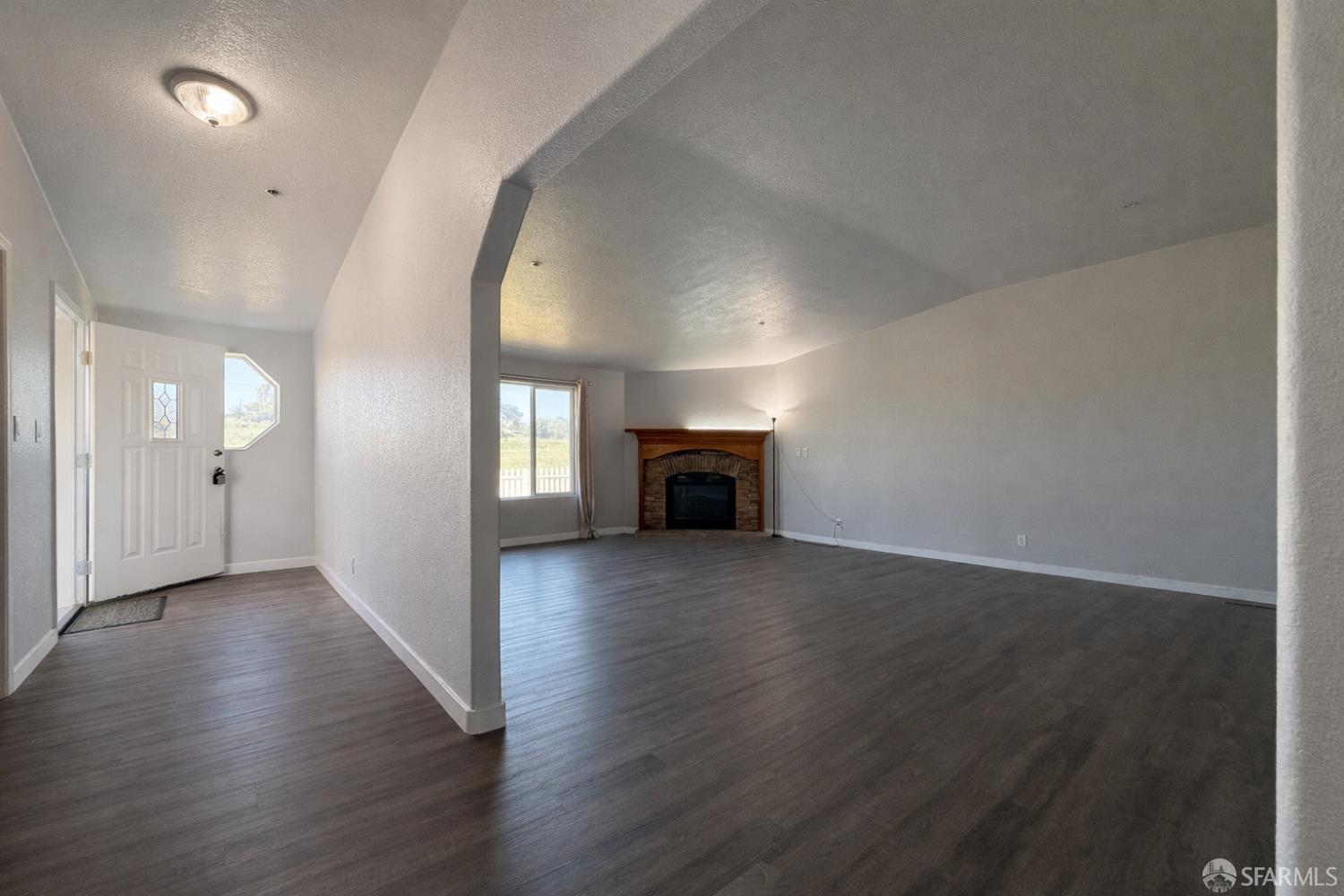 Detail Gallery Image 8 of 89 For 64 Struve Rd, Monterey,  CA 95039 - 3 Beds | 2 Baths