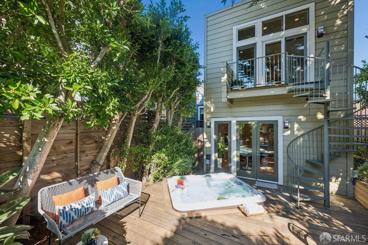 Detail Gallery Image 86 of 87 For 80 Diamond St, San Francisco,  CA 94114 - 3 Beds | 3 Baths