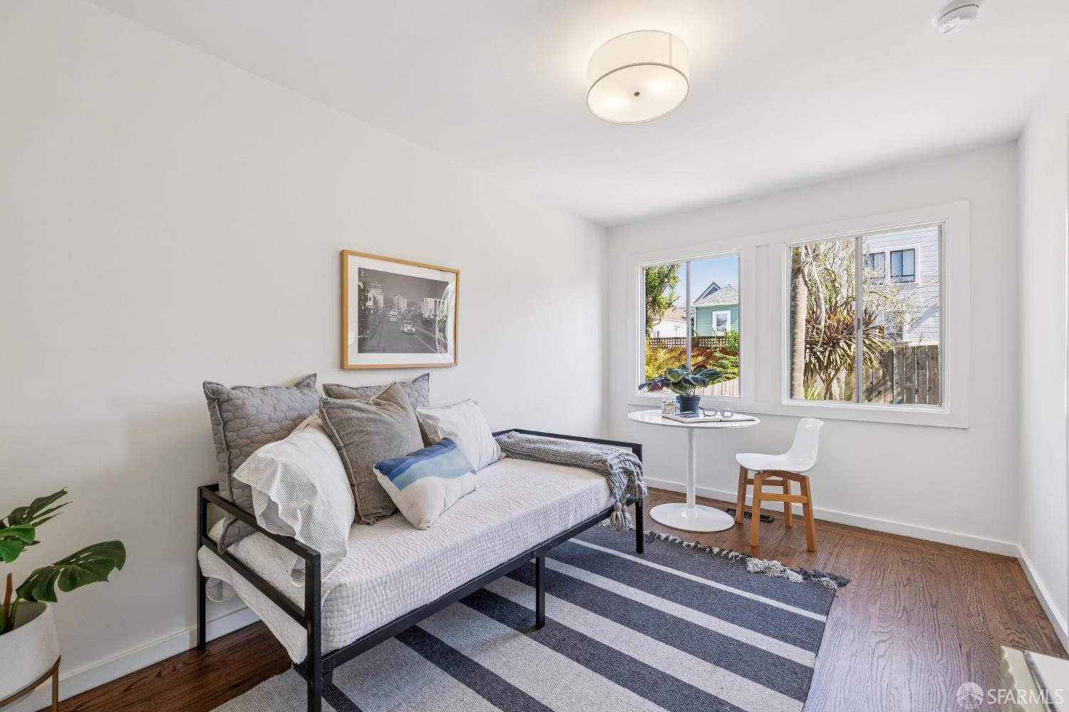 Detail Gallery Image 24 of 36 For 327 London St, San Francisco,  CA 94112 - 3 Beds | 2 Baths