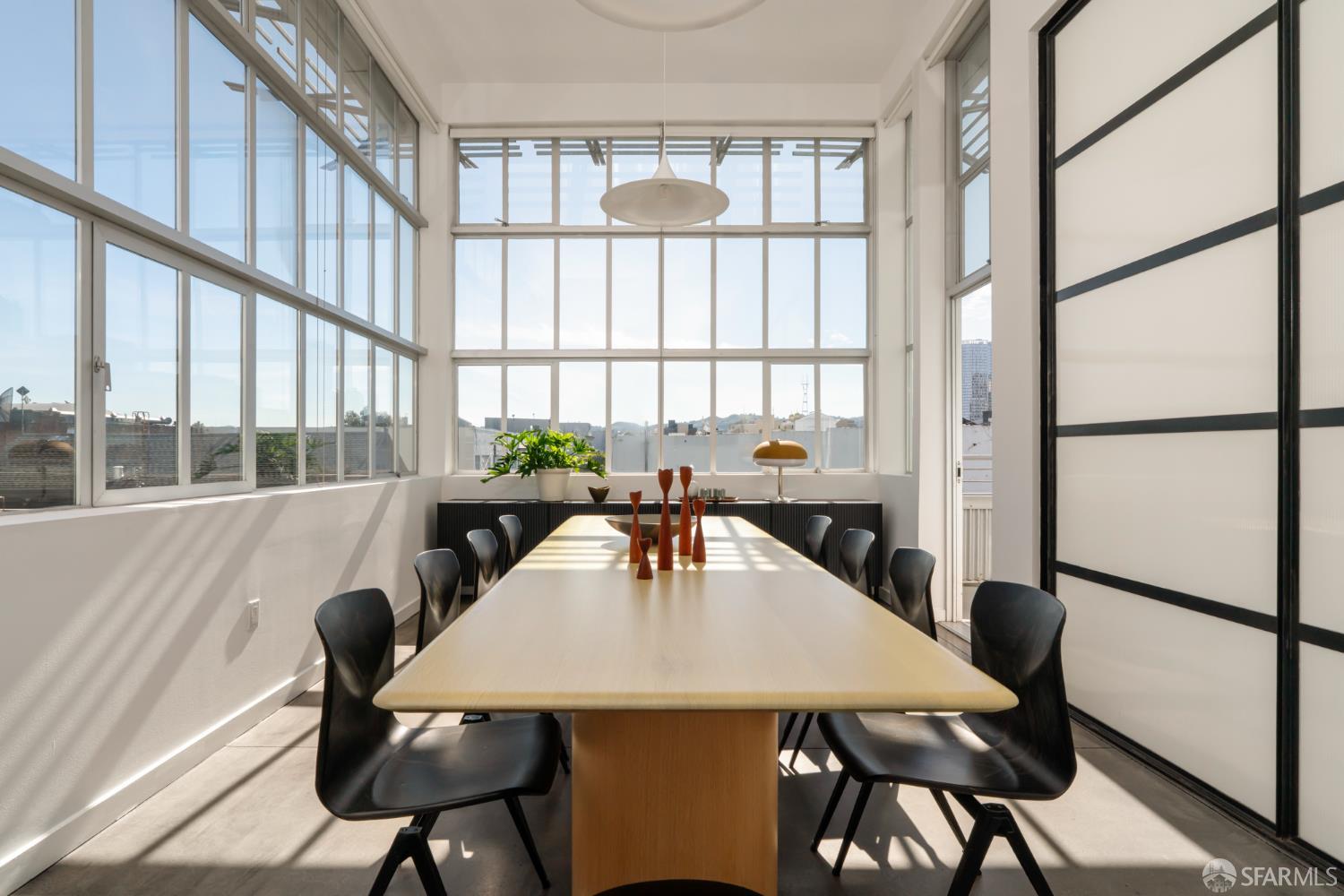 Photo #6: 426114069 Listing: Photo #6