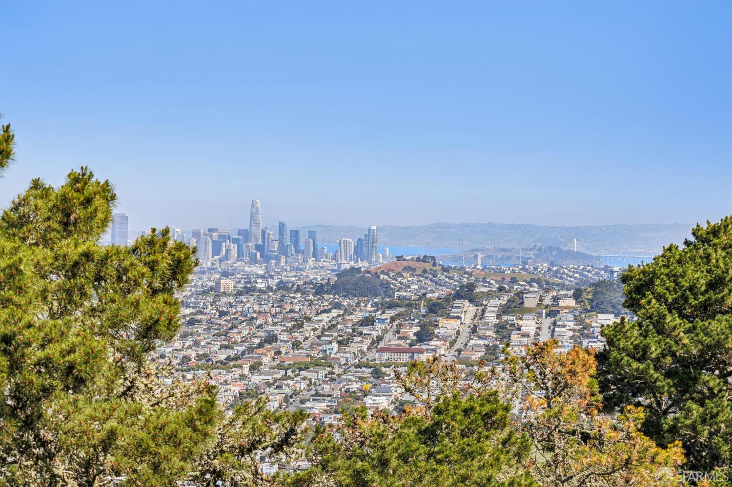 Detail Gallery Image 32 of 35 For 196 Alta Vista Way, Daly City,  CA 94014 - 2 Beds | 1 Baths