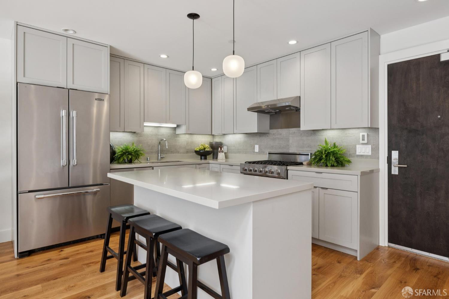 Photo #11: 426113923 Listing: Photo #11