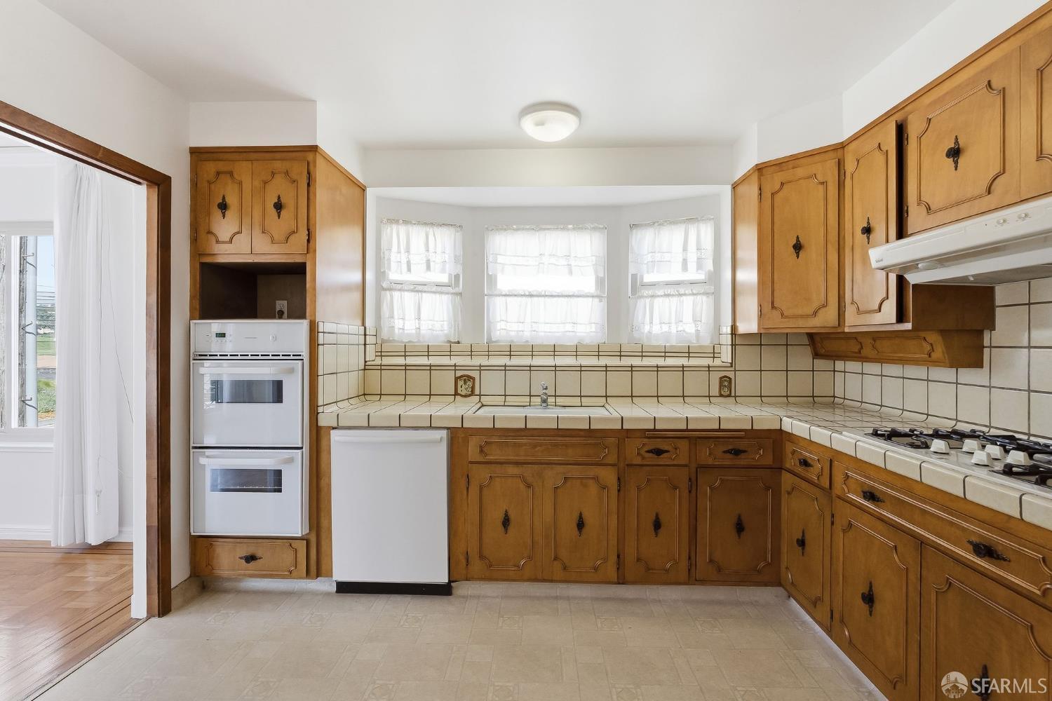 Detail Gallery Image 21 of 52 For 345 Felton St, San Francisco,  CA 94134 - 2 Beds | 1 Baths