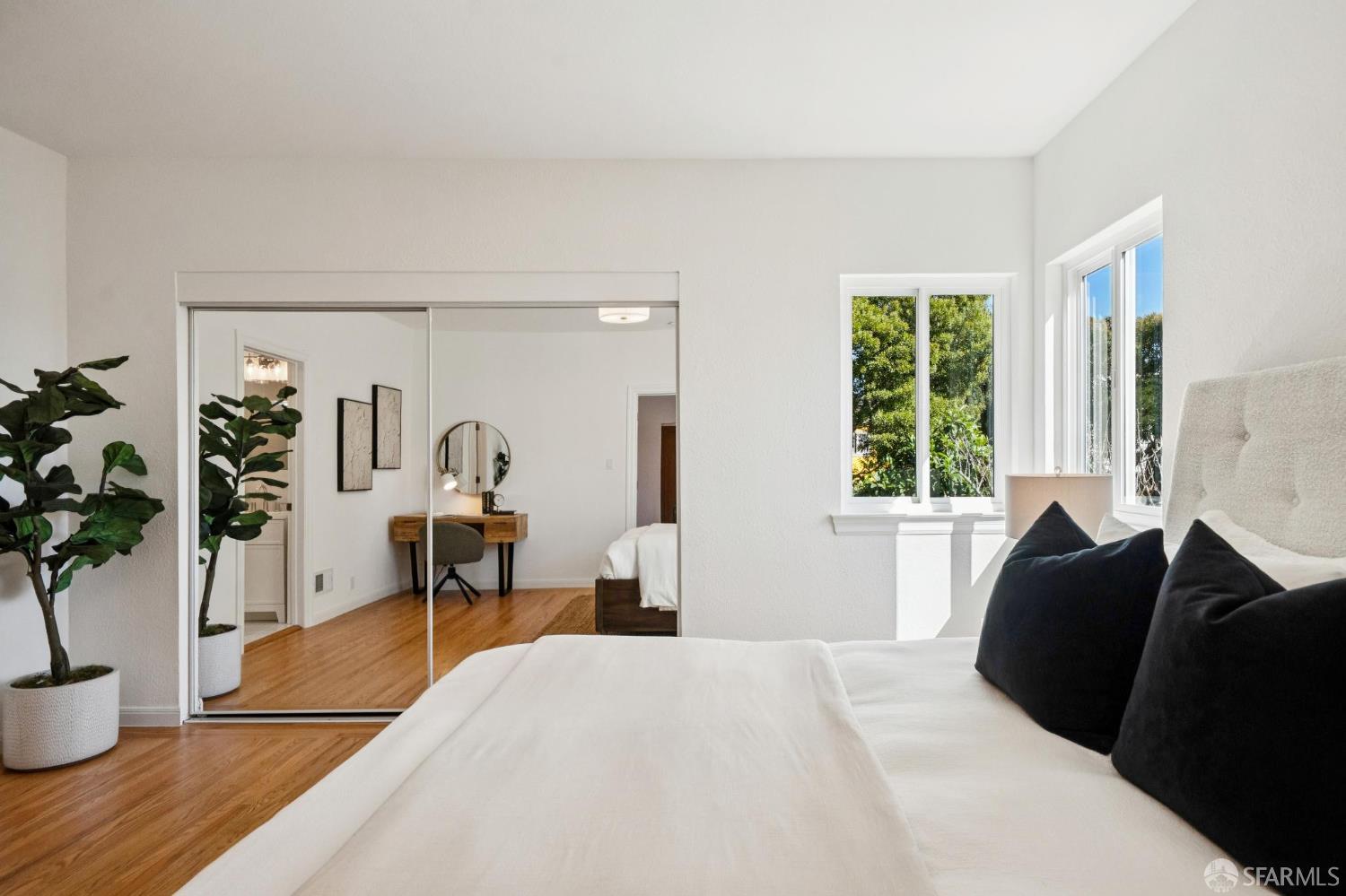 Detail Gallery Image 26 of 87 For 2518 25th Ave, San Francisco,  CA 94116 - 4 Beds | 4 Baths