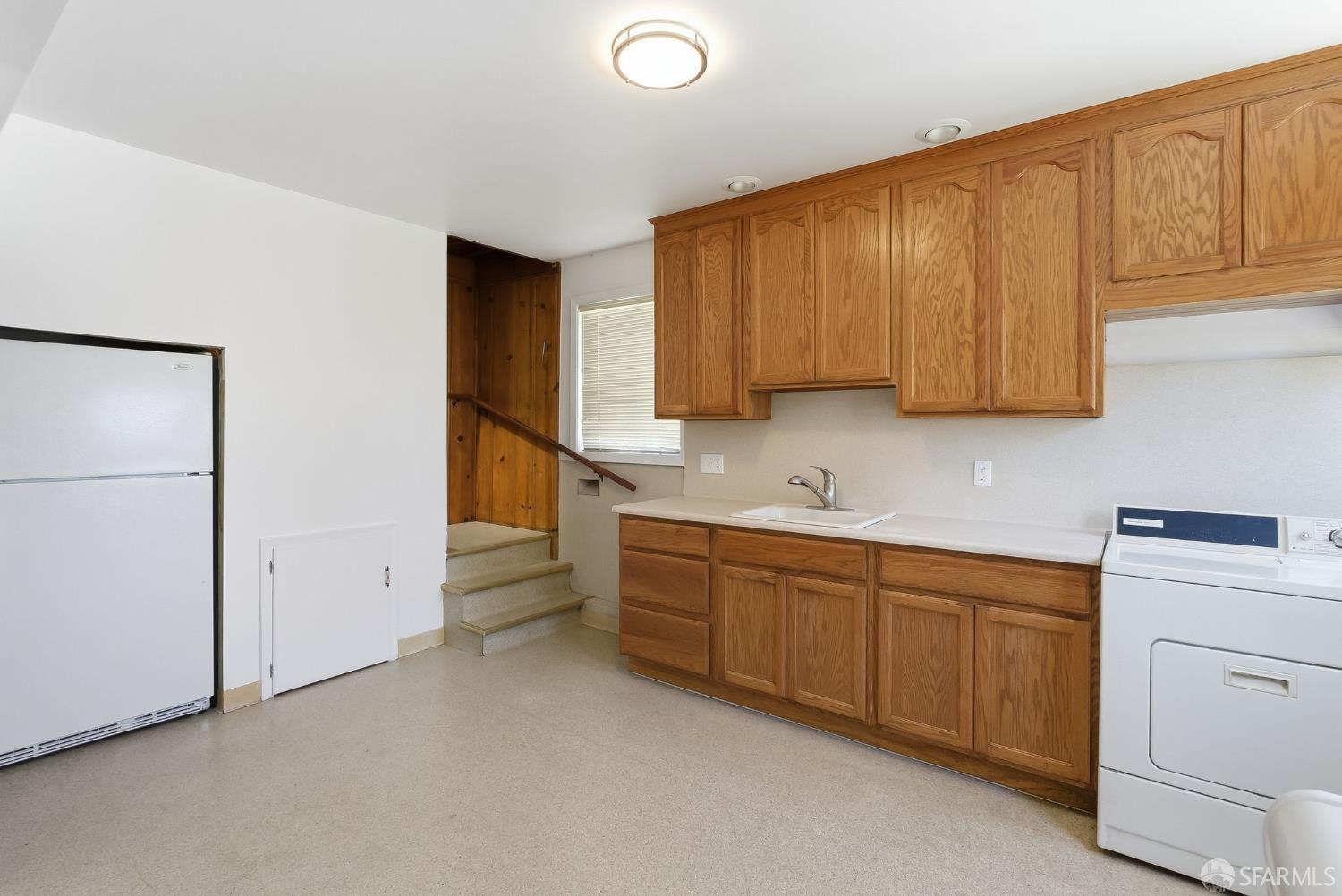 Detail Gallery Image 35 of 52 For 345 Felton St, San Francisco,  CA 94134 - 2 Beds | 1 Baths