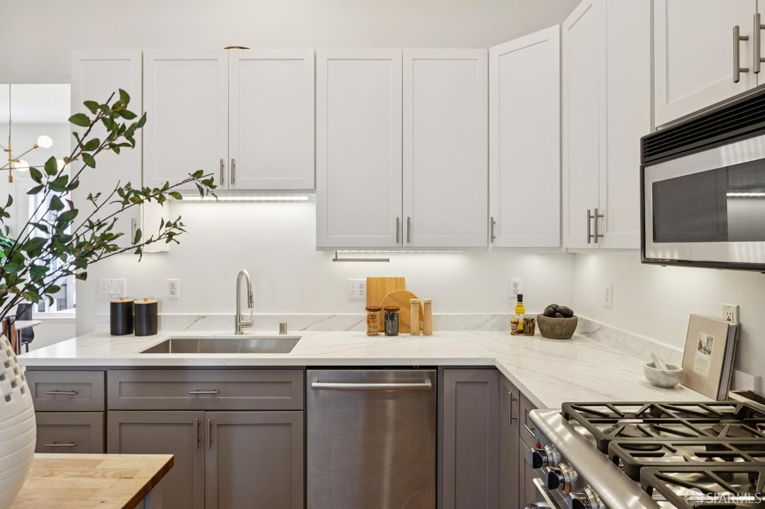 Photo #24: 426112859 Listing: Photo #24