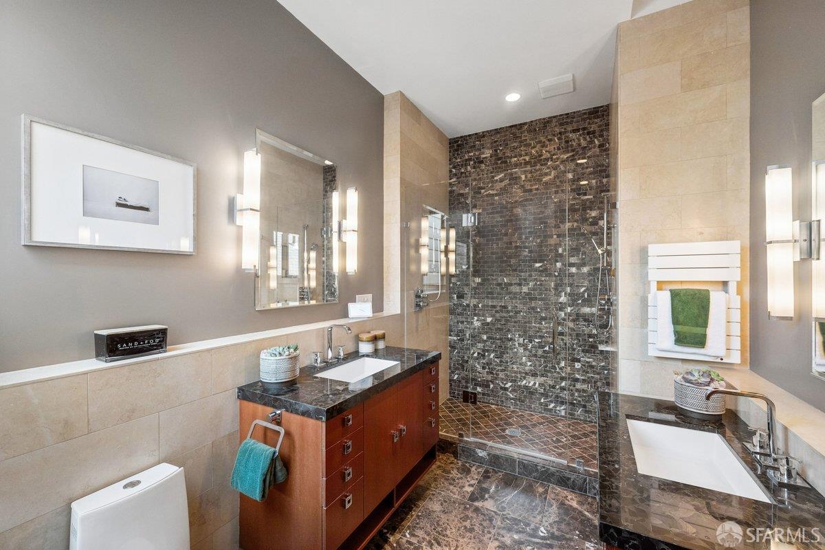 Detail Gallery Image 62 of 87 For 80 Diamond St, San Francisco,  CA 94114 - 3 Beds | 3 Baths