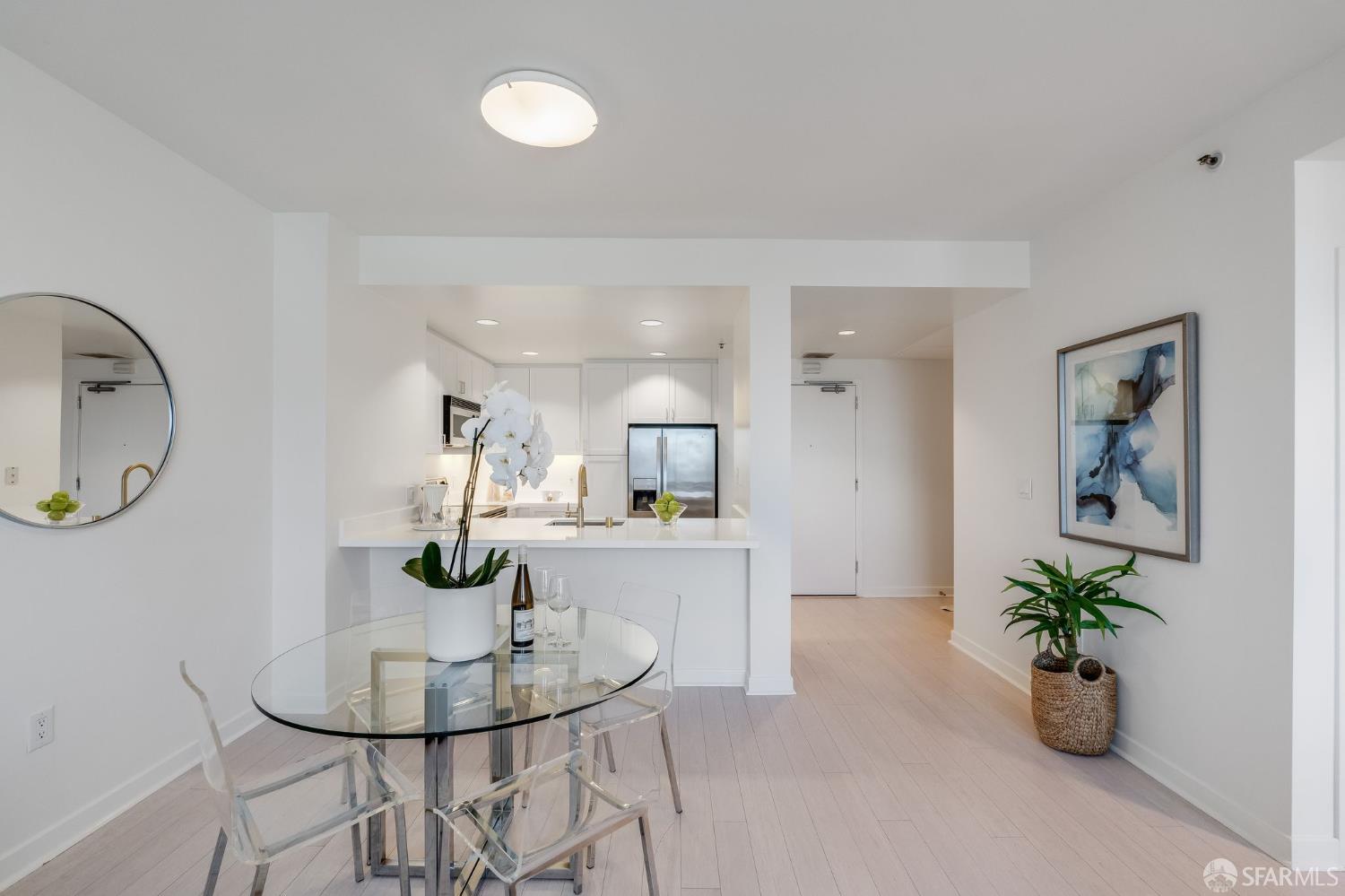 Photo #10: 426100759 Listing: Photo #10