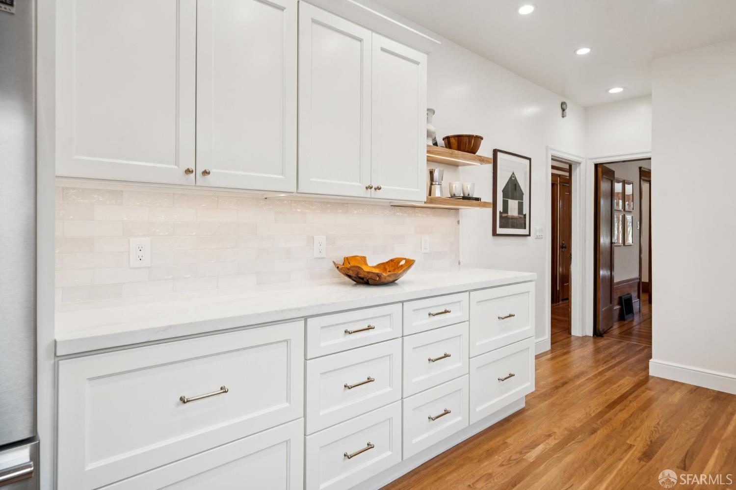 Detail Gallery Image 19 of 87 For 2518 25th Ave, San Francisco,  CA 94116 - 4 Beds | 4 Baths