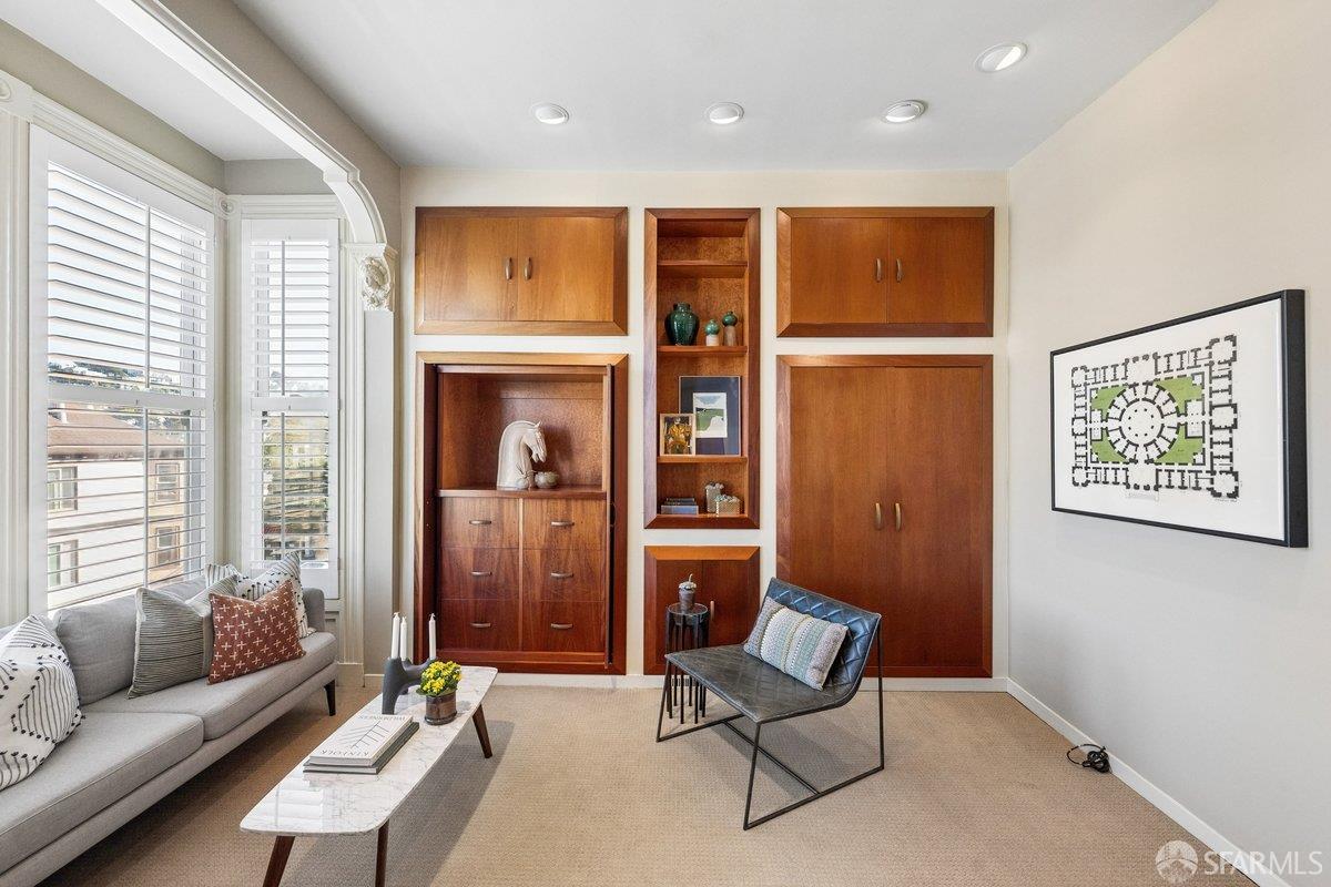 Detail Gallery Image 73 of 87 For 80 Diamond St, San Francisco,  CA 94114 - 3 Beds | 3 Baths