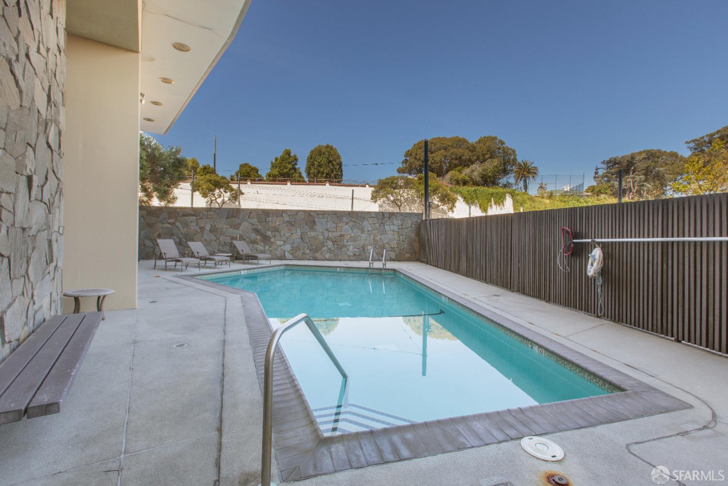 Photo #30: 426113864 Listing: Photo #30