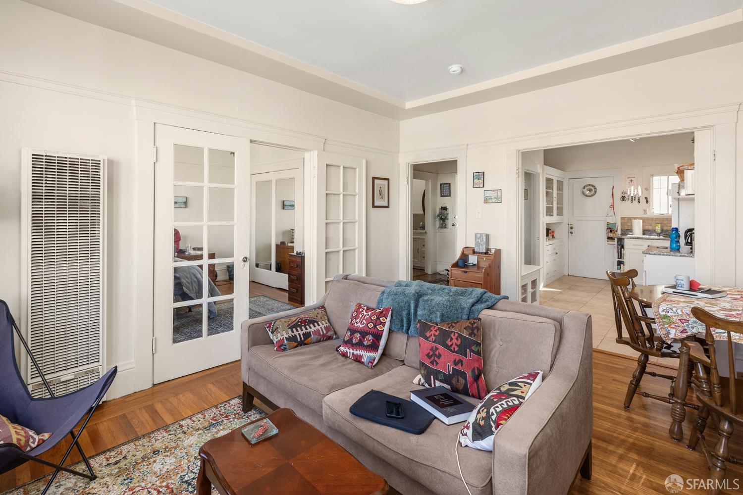 Detail Gallery Image 4 of 19 For 421 Cornwall St, San Francisco,  CA 94118 - – Beds | – Baths