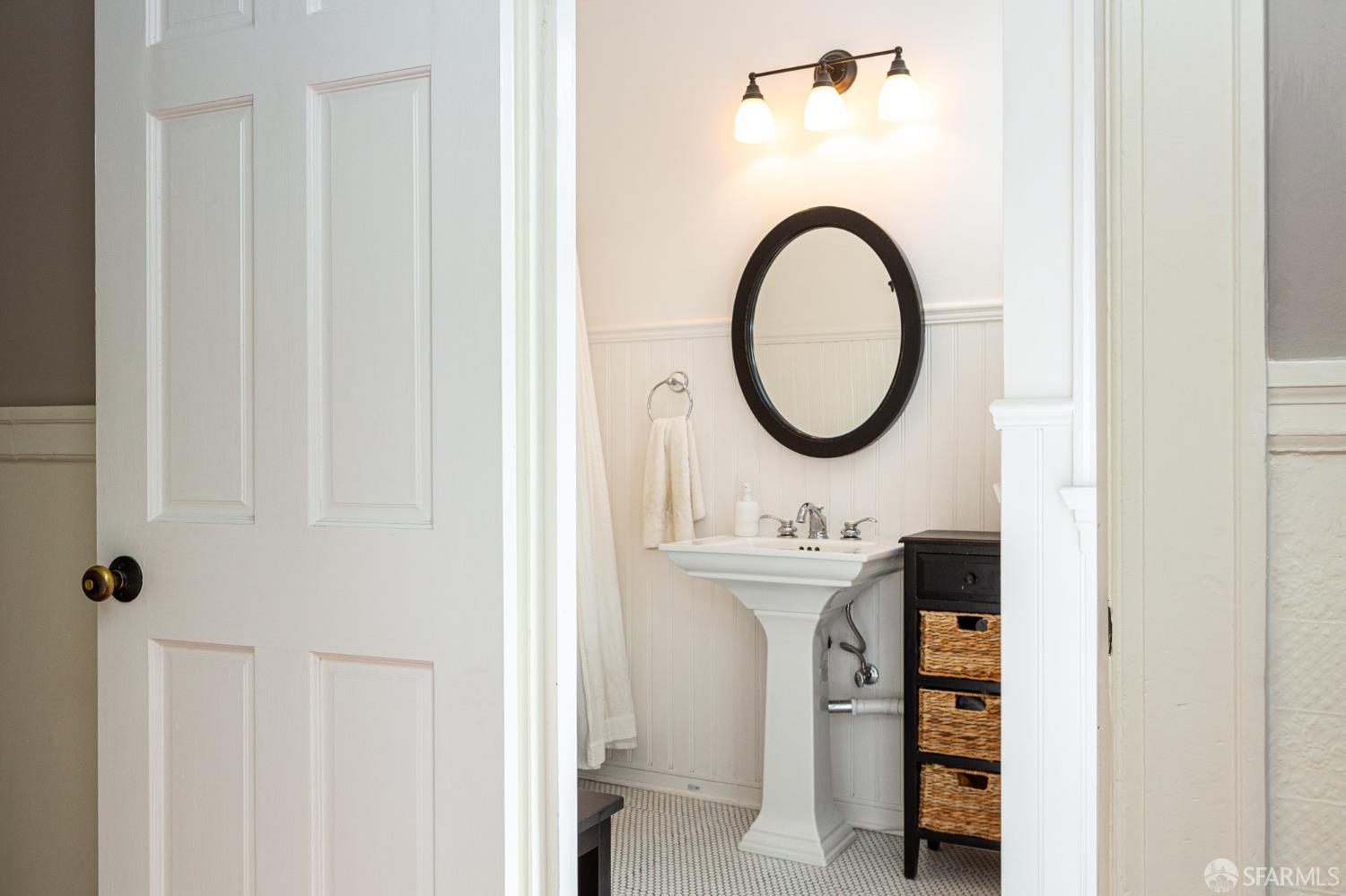 Photo #15: 426113788 Listing: Photo #15