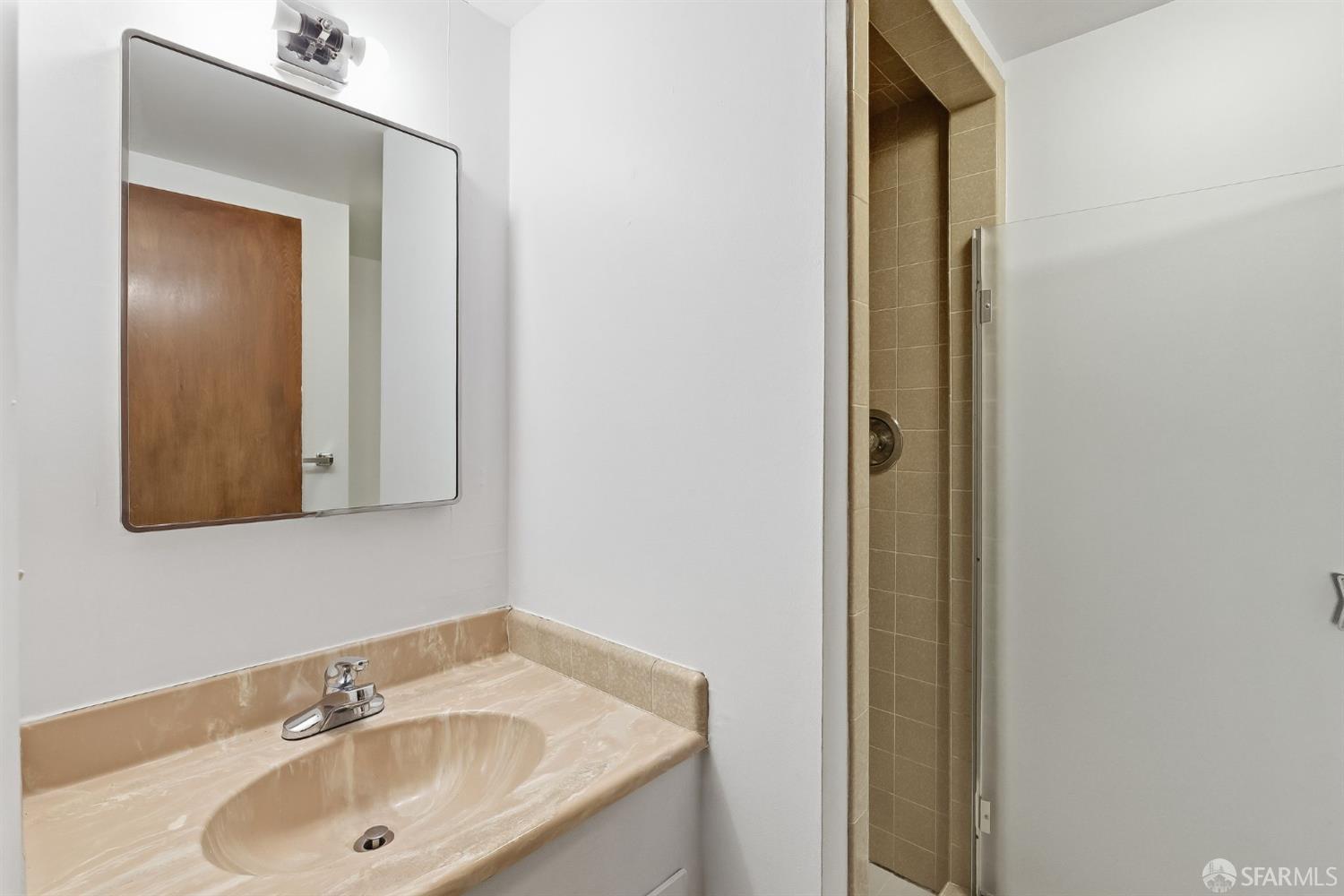 Detail Gallery Image 41 of 52 For 345 Felton St, San Francisco,  CA 94134 - 2 Beds | 1 Baths