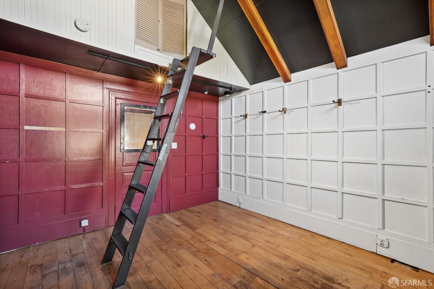 Detail Gallery Image 9 of 32 For 513 Athens St, San Francisco,  CA 94112 - 2 Beds | 1 Baths