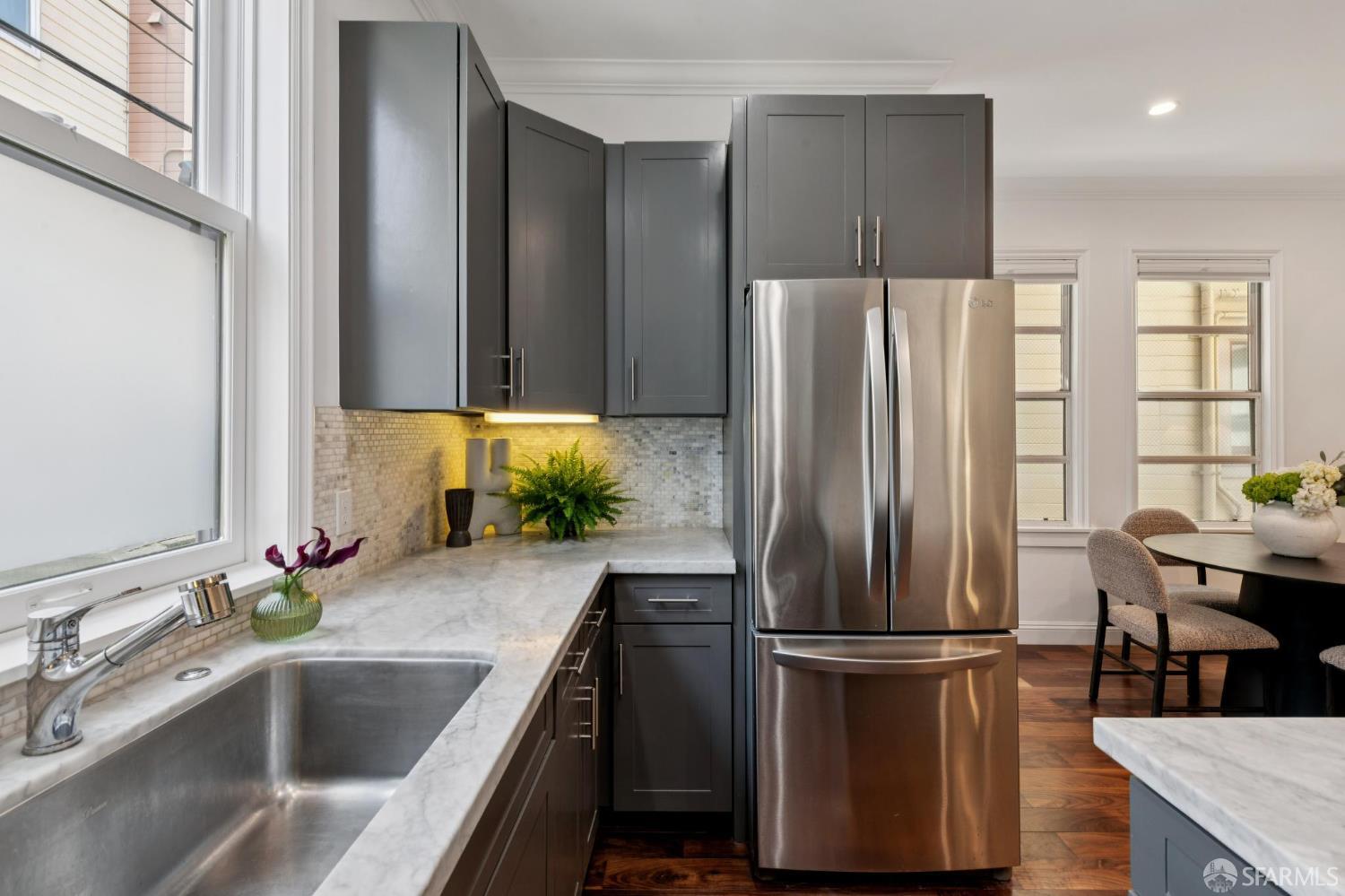 Photo #5: 426112188 Listing: Photo #5