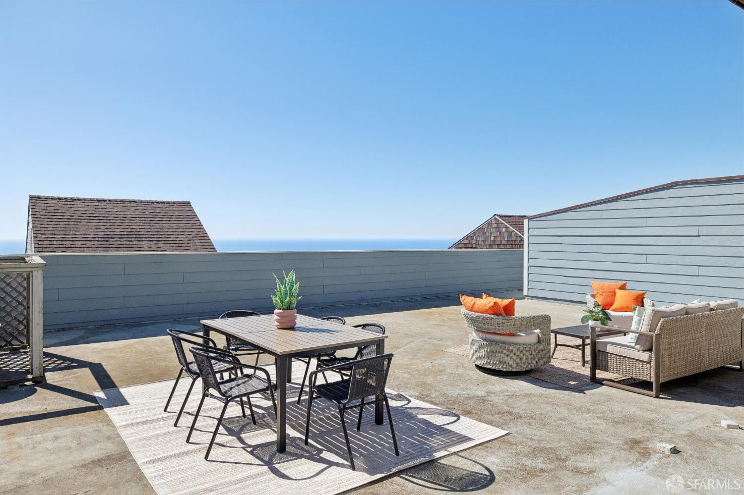 Detail Gallery Image 30 of 53 For 528 Monterey Rd, Pacifica,  CA 94044 - 3 Beds | 2/1 Baths