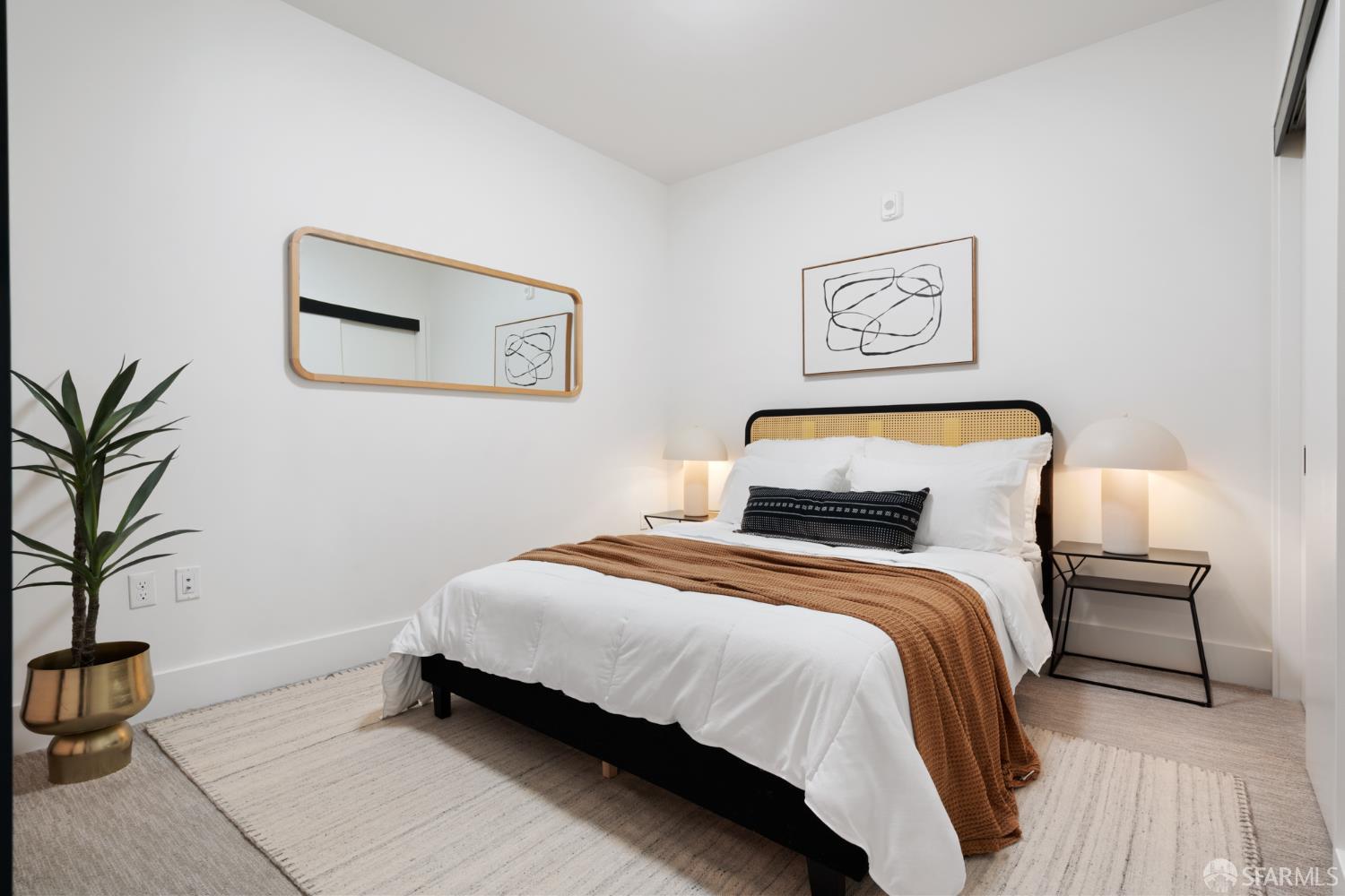 Photo #23: 426114062 Listing: Photo #23