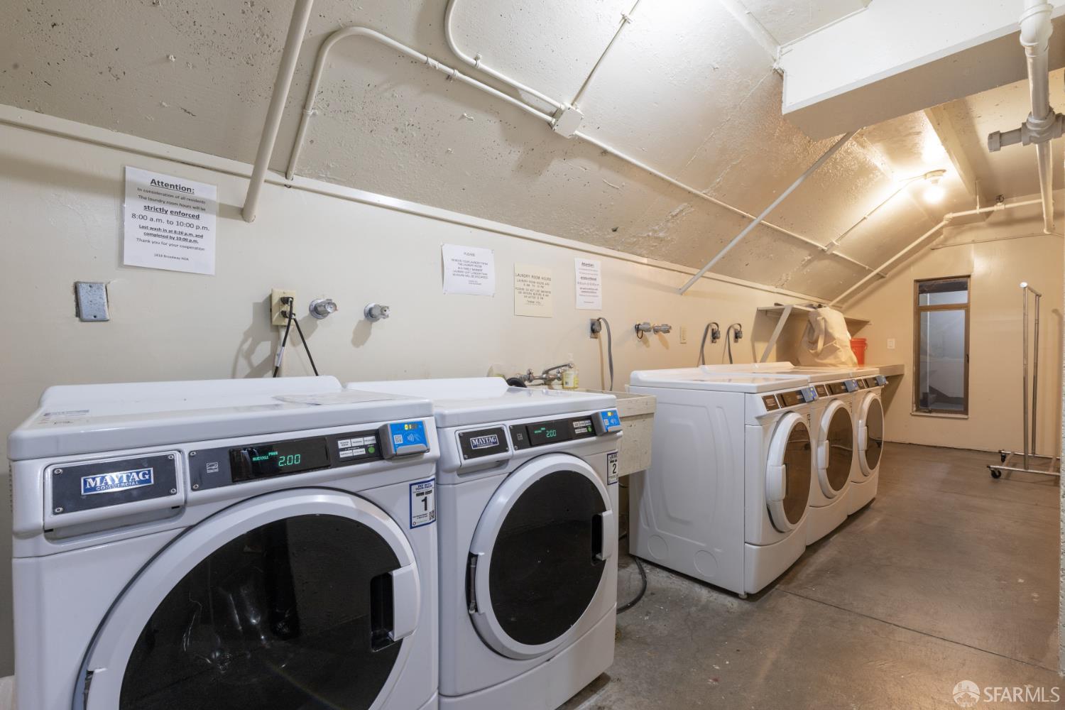 Photo #39: 426108101 Listing: Photo #39