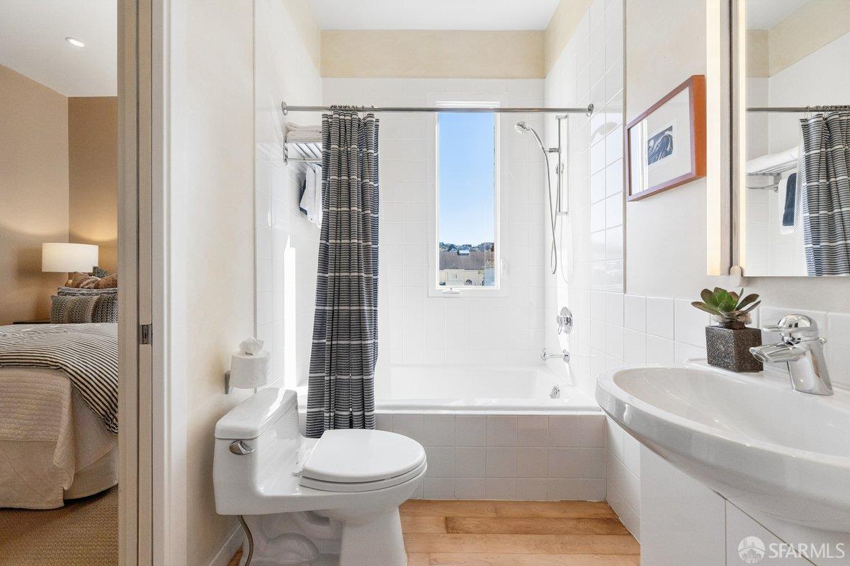 Detail Gallery Image 76 of 87 For 80 Diamond St, San Francisco,  CA 94114 - 3 Beds | 3 Baths